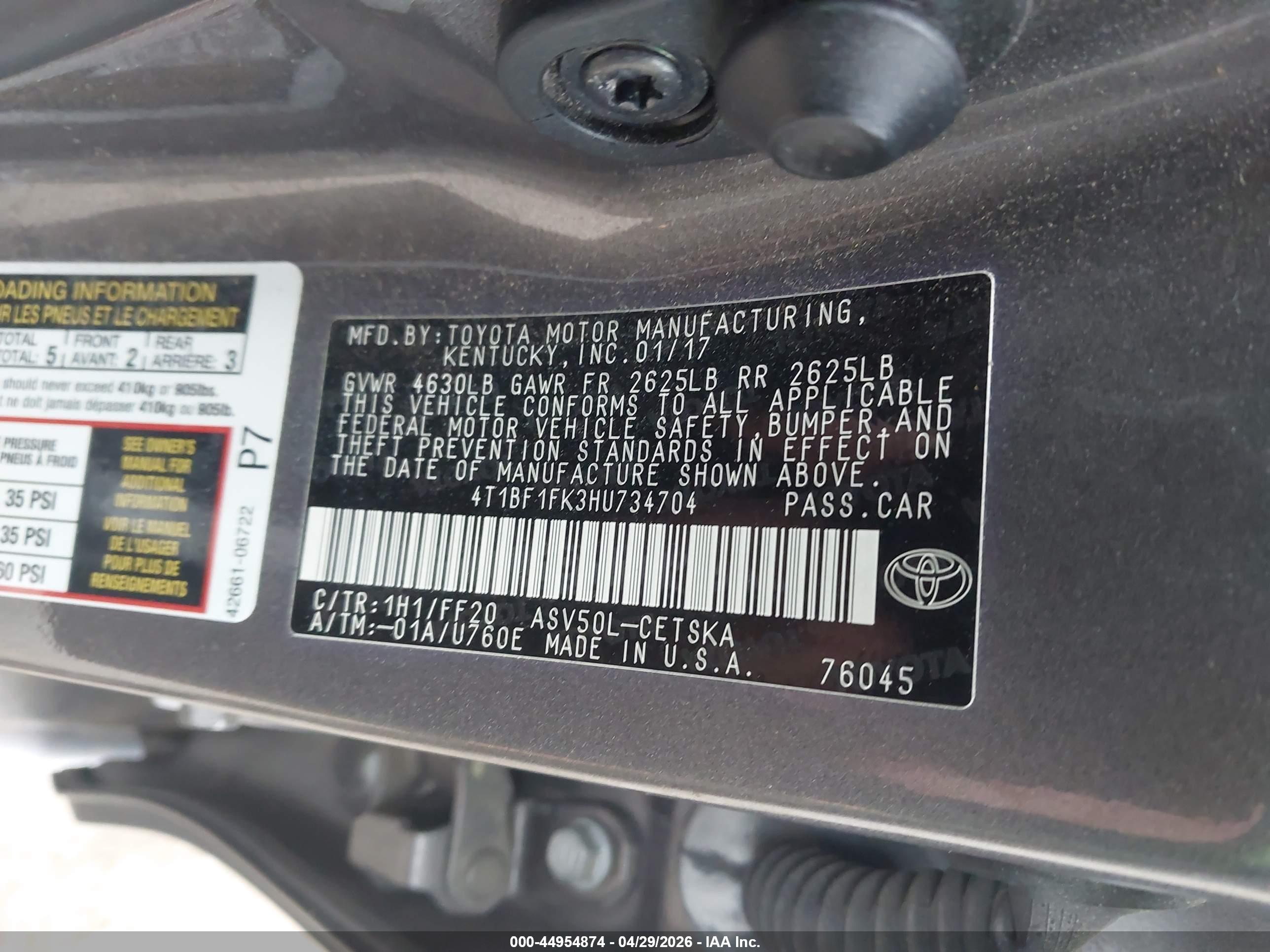 TOYOTA CAMRY image 9