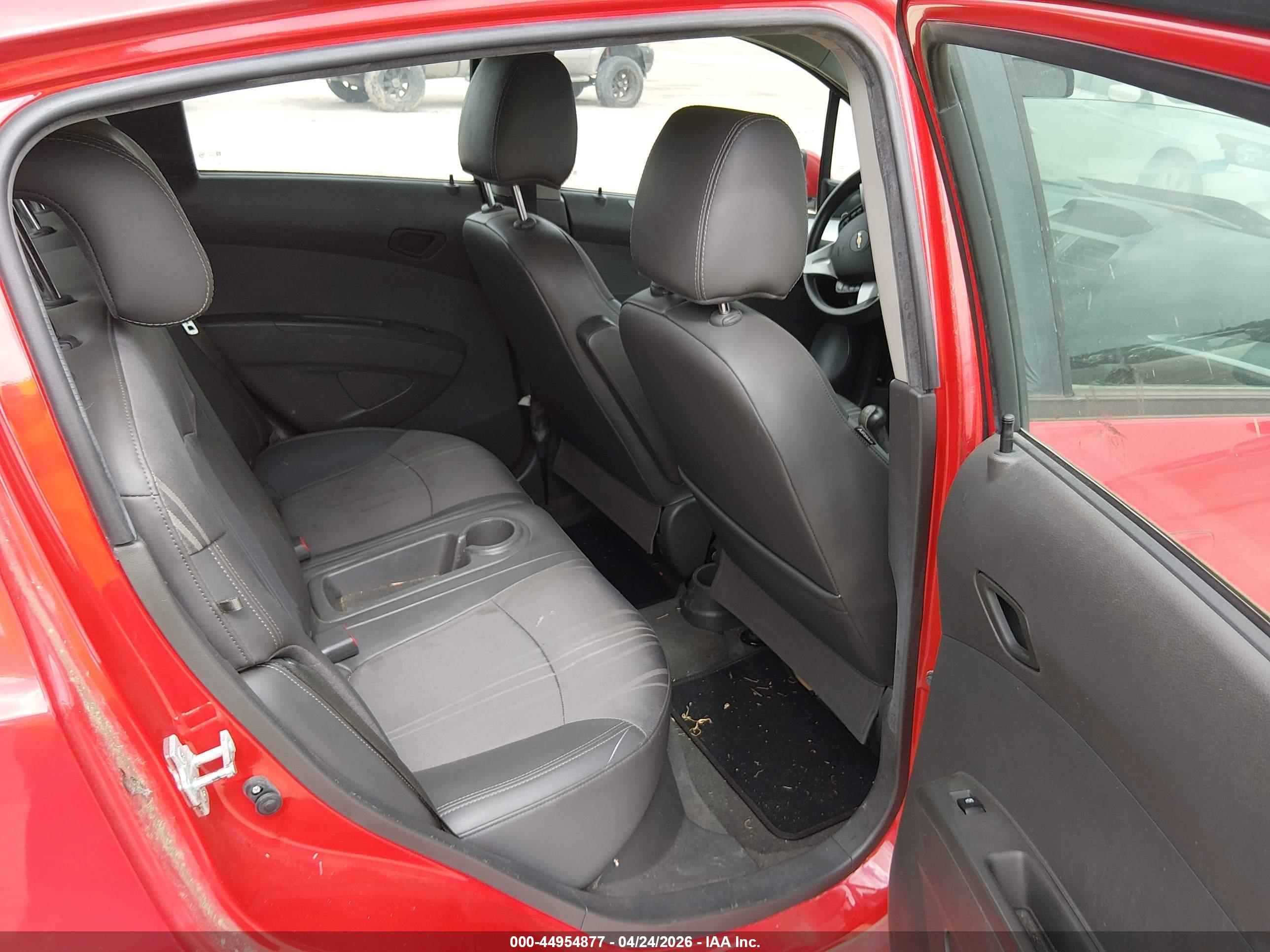 CHEVROLET SPARK image 8