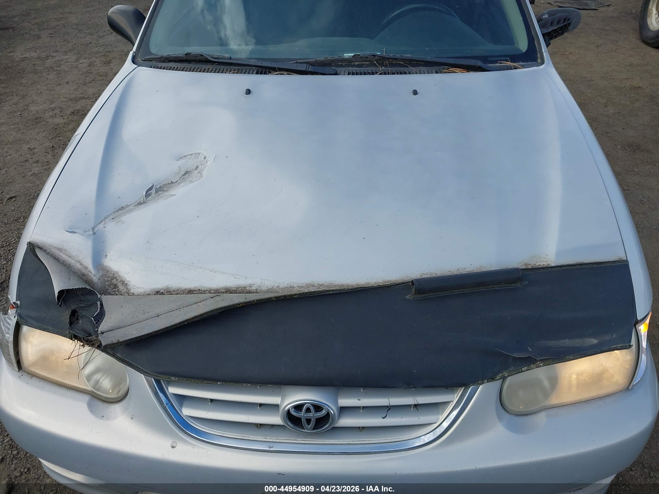 TOYOTA COROLLA image 6