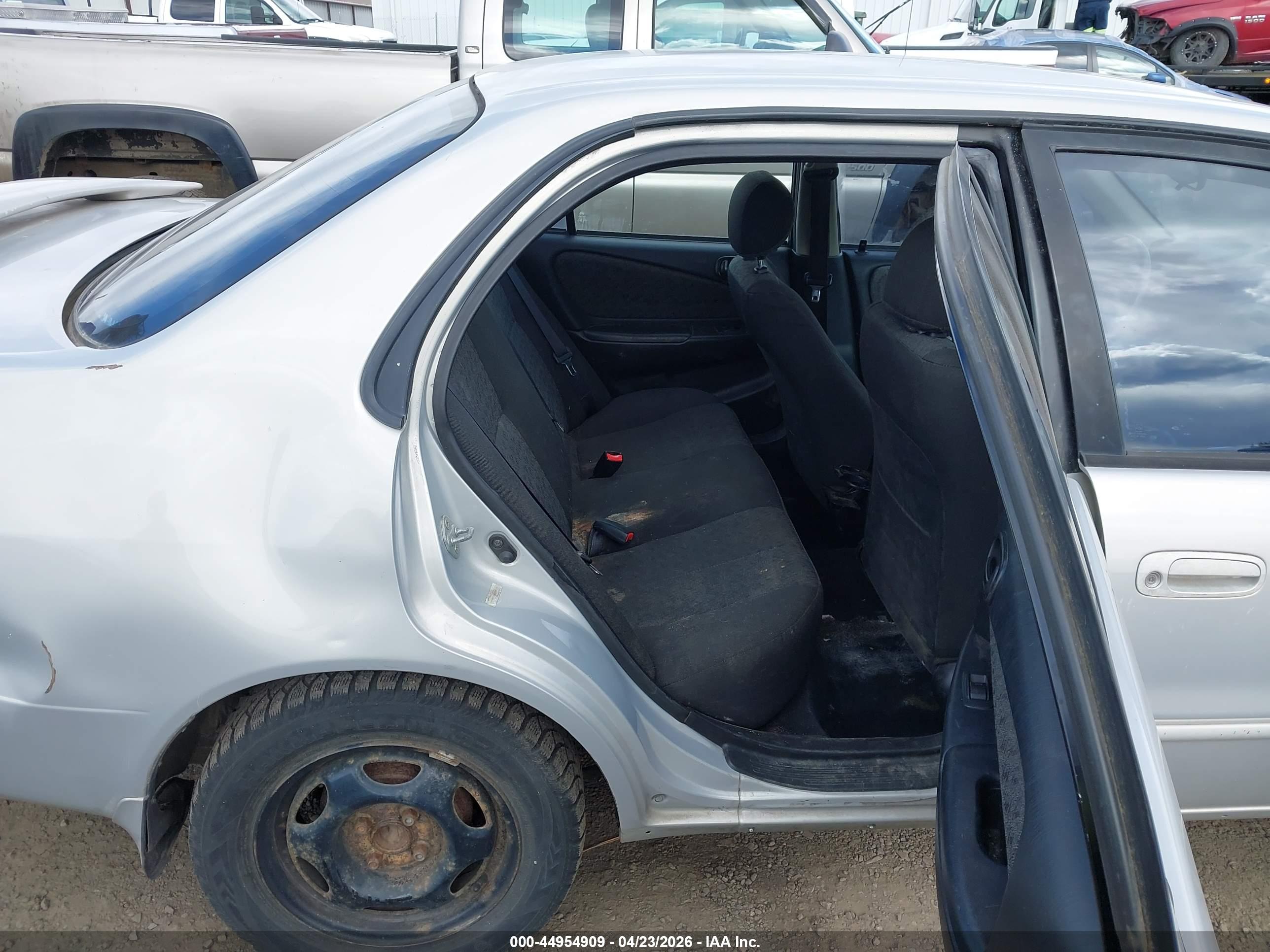 TOYOTA COROLLA image 8