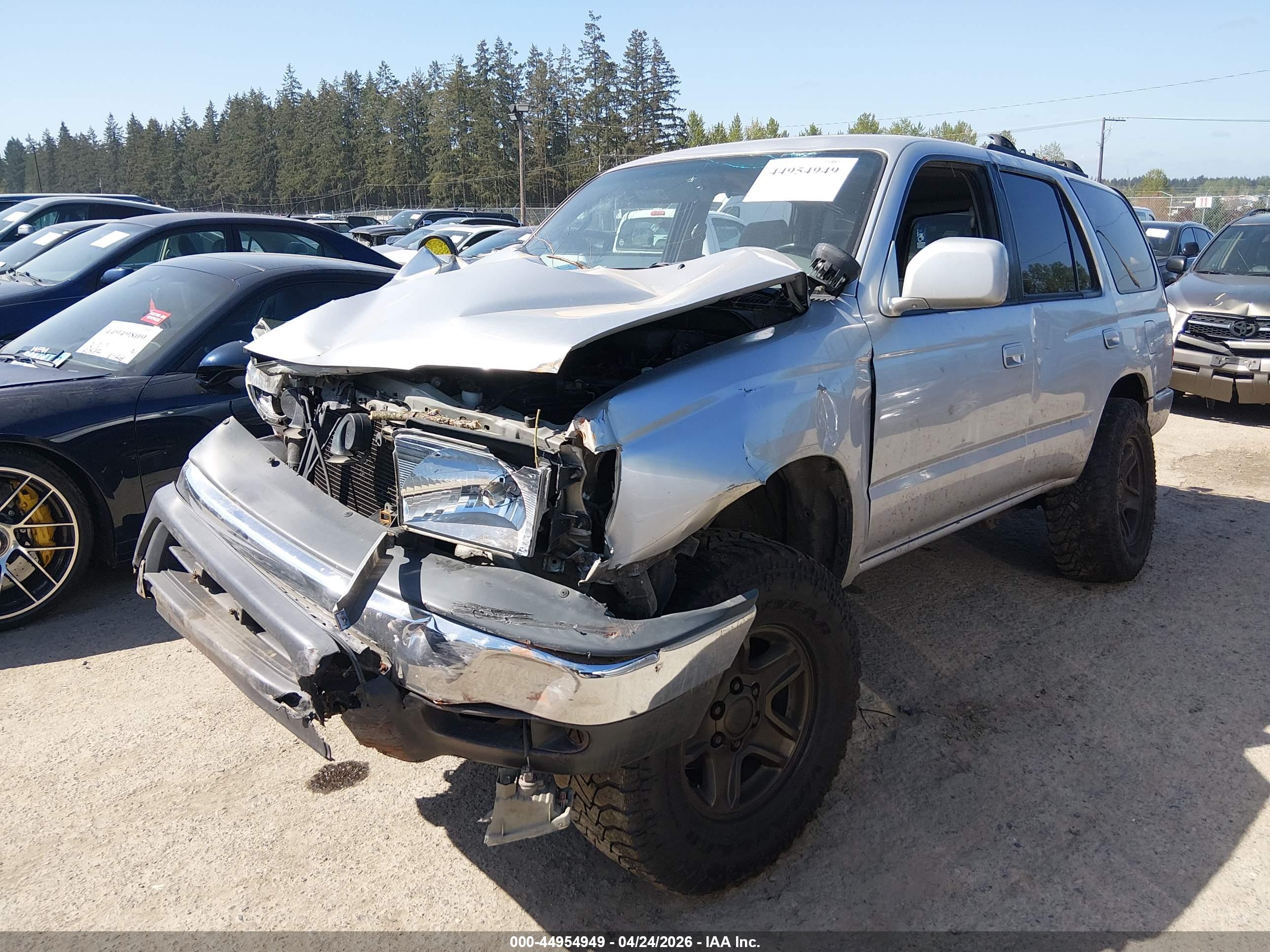 TOYOTA 4RUNNER image 2