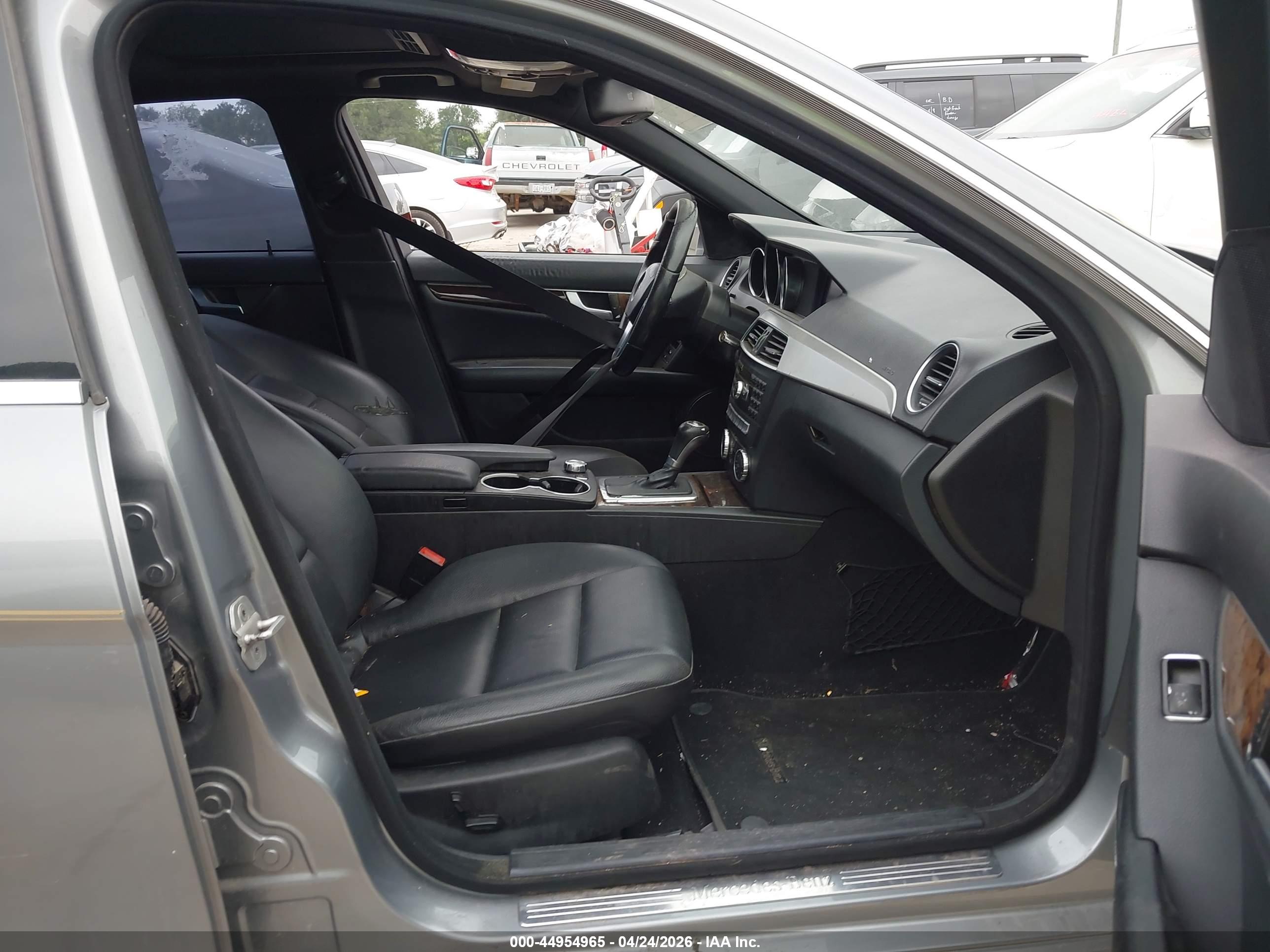 MERCEDES-BENZ C image 5