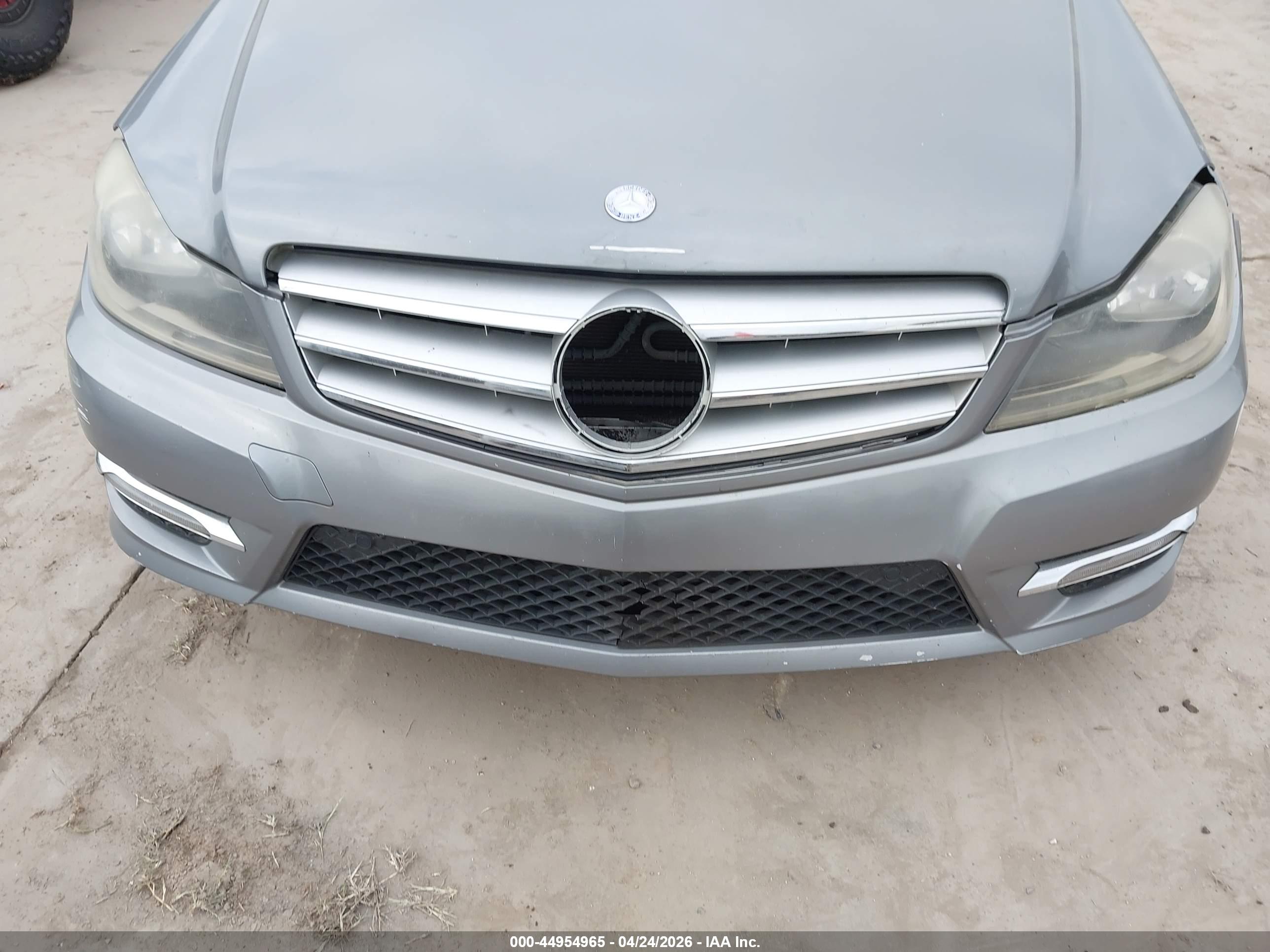 MERCEDES-BENZ C image 6