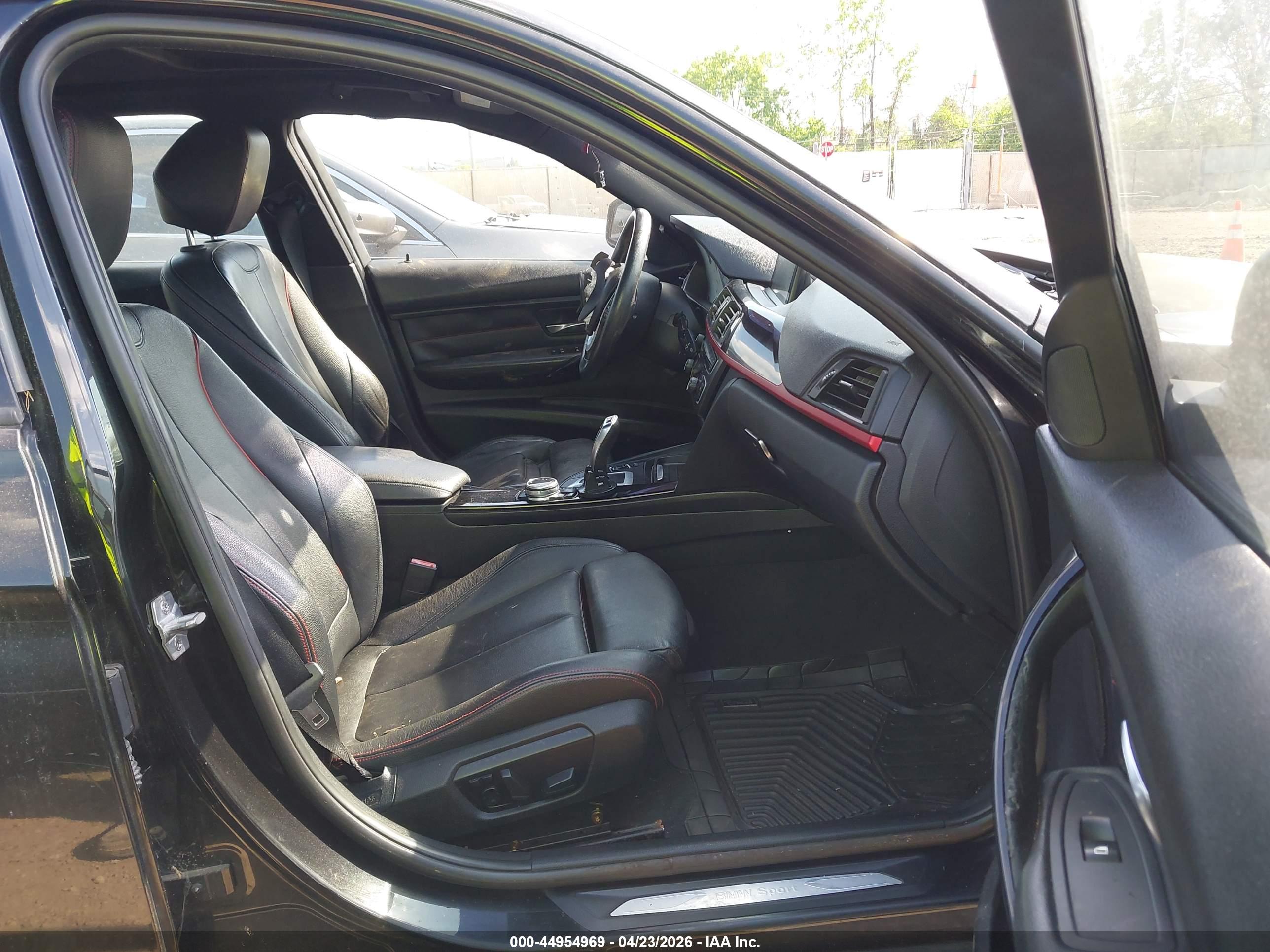 BMW 328I image 5