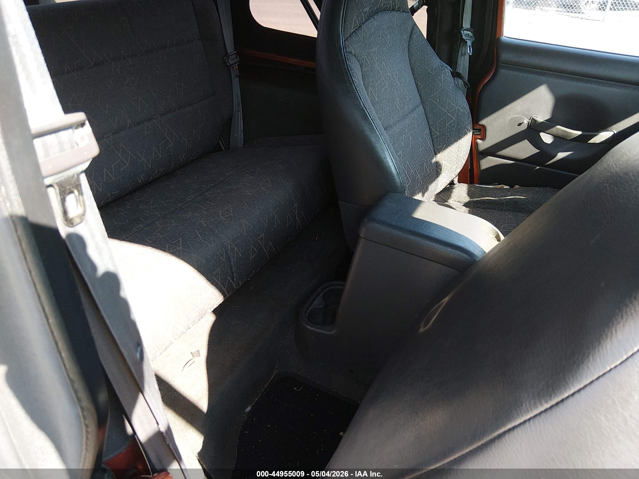 JEEP WRANGLER image 8