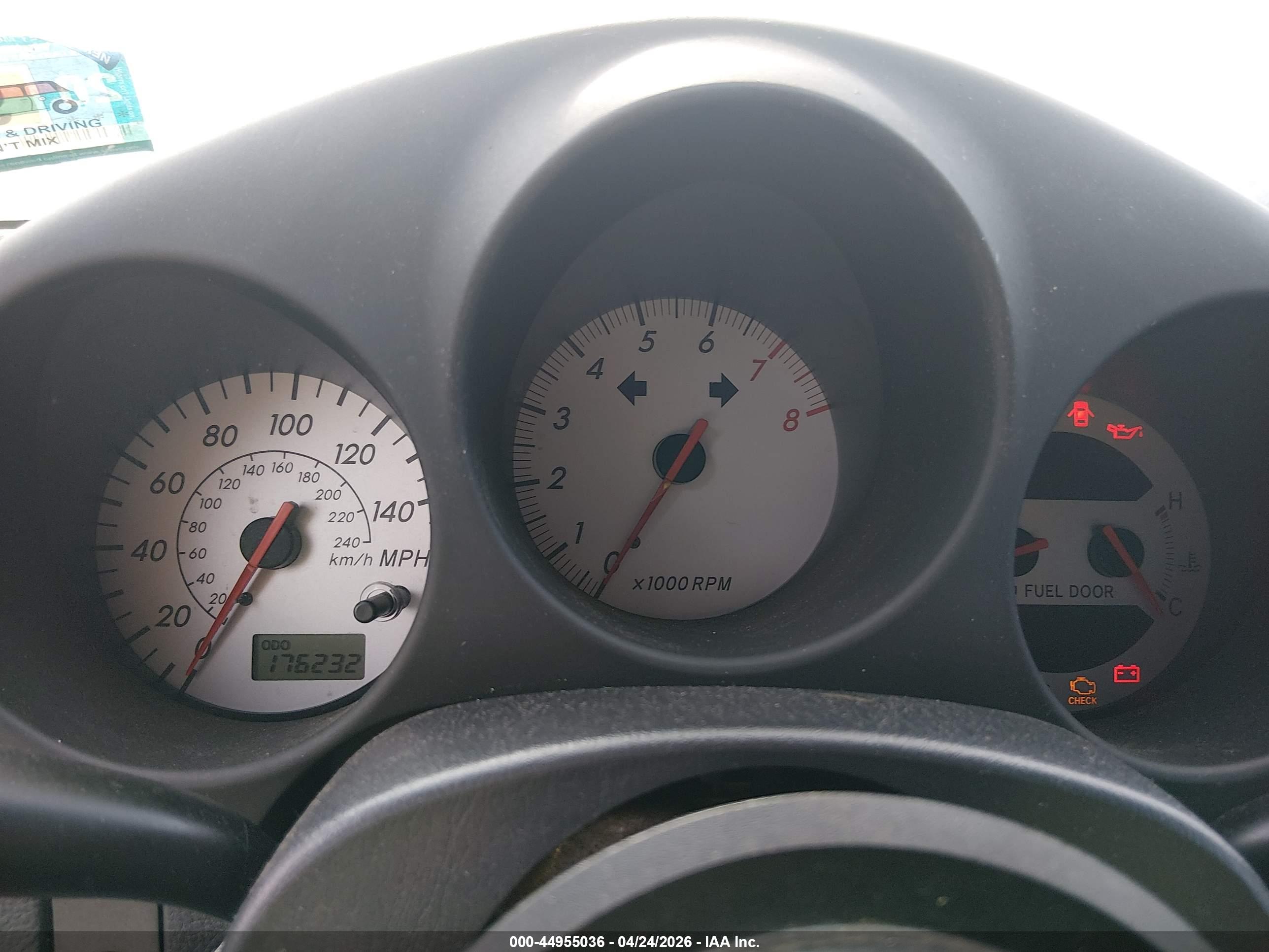 TOYOTA MR2 image 7