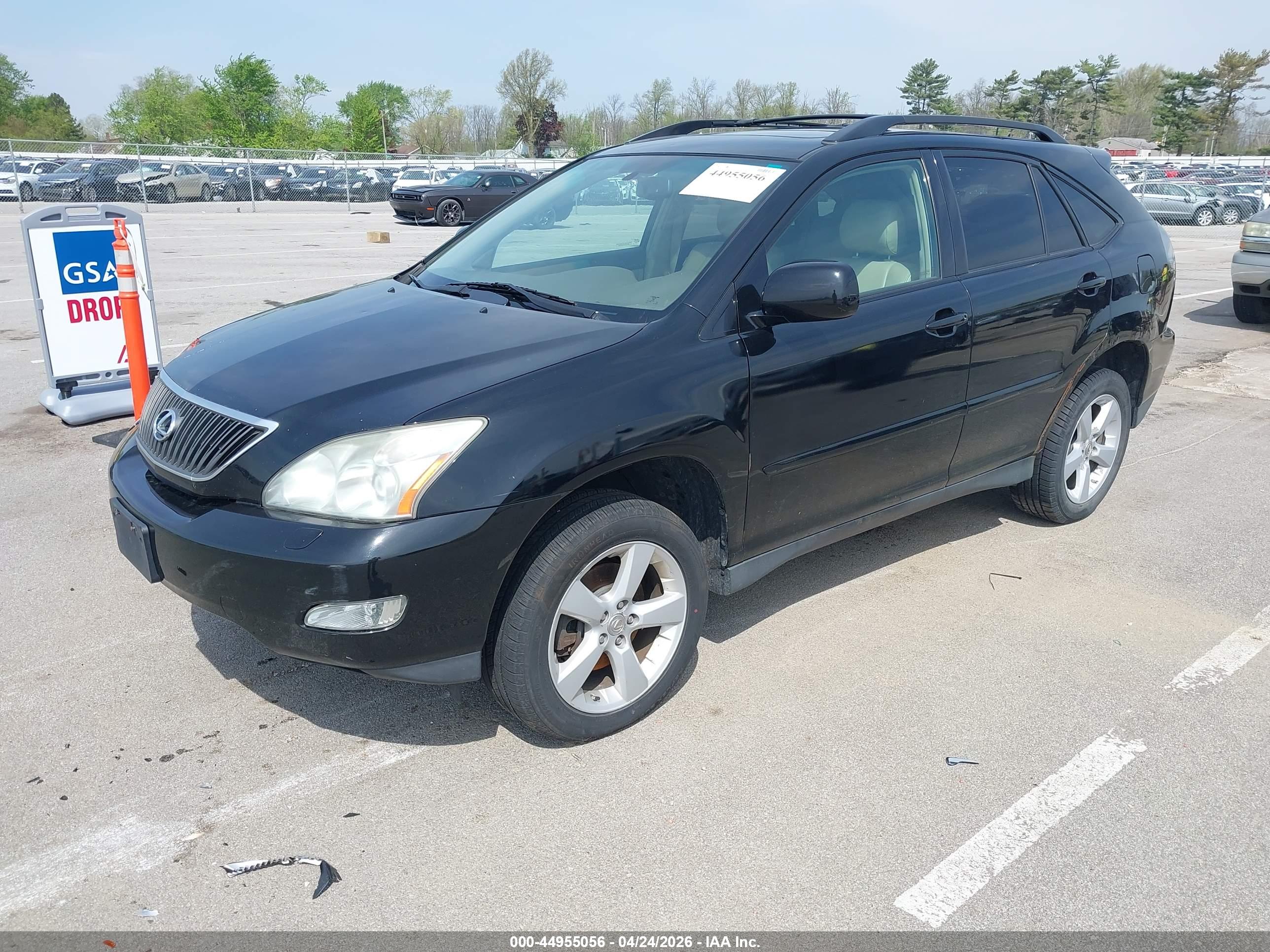 LEXUS RX image 2