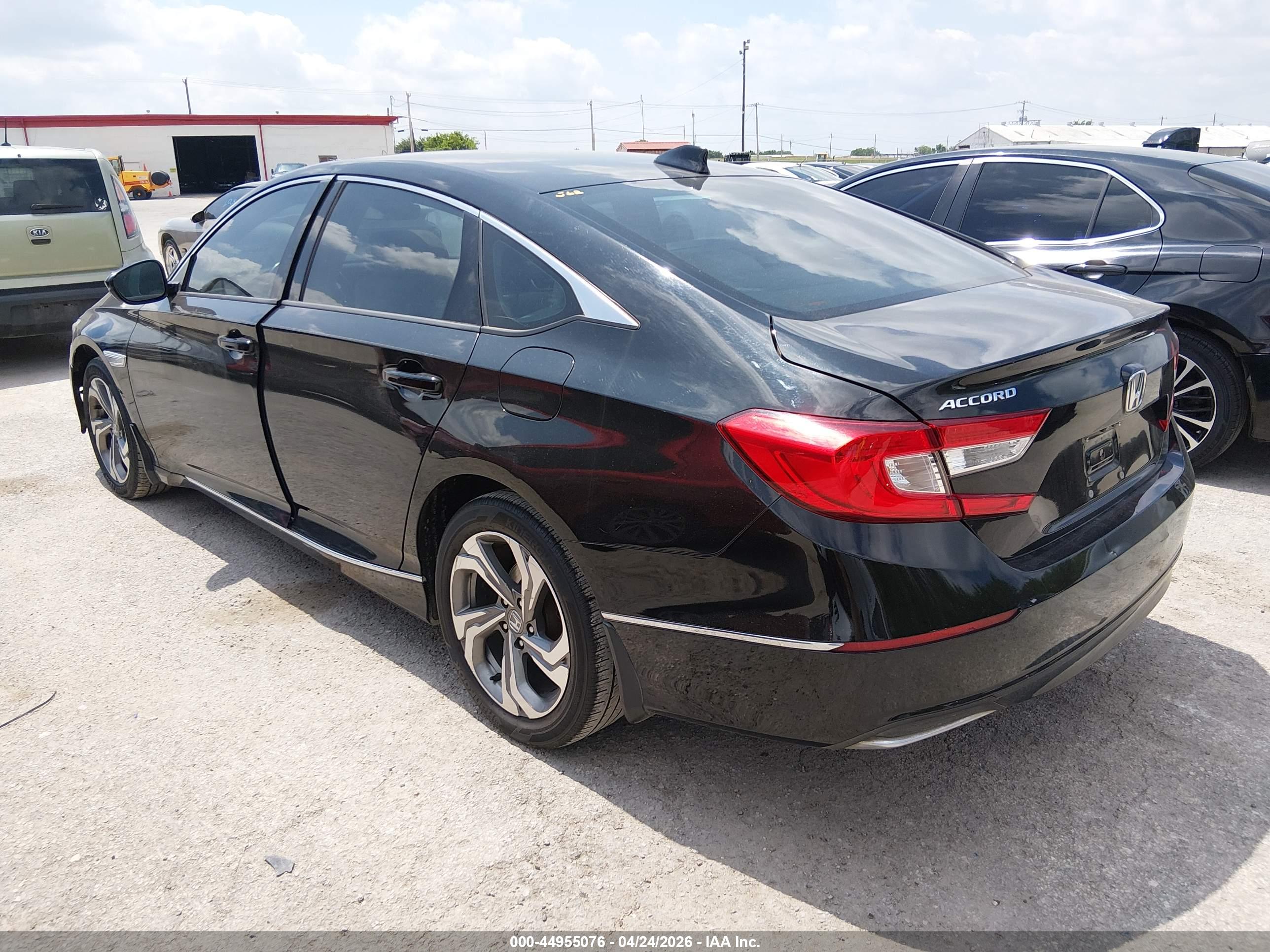 HONDA ACCORD image 3