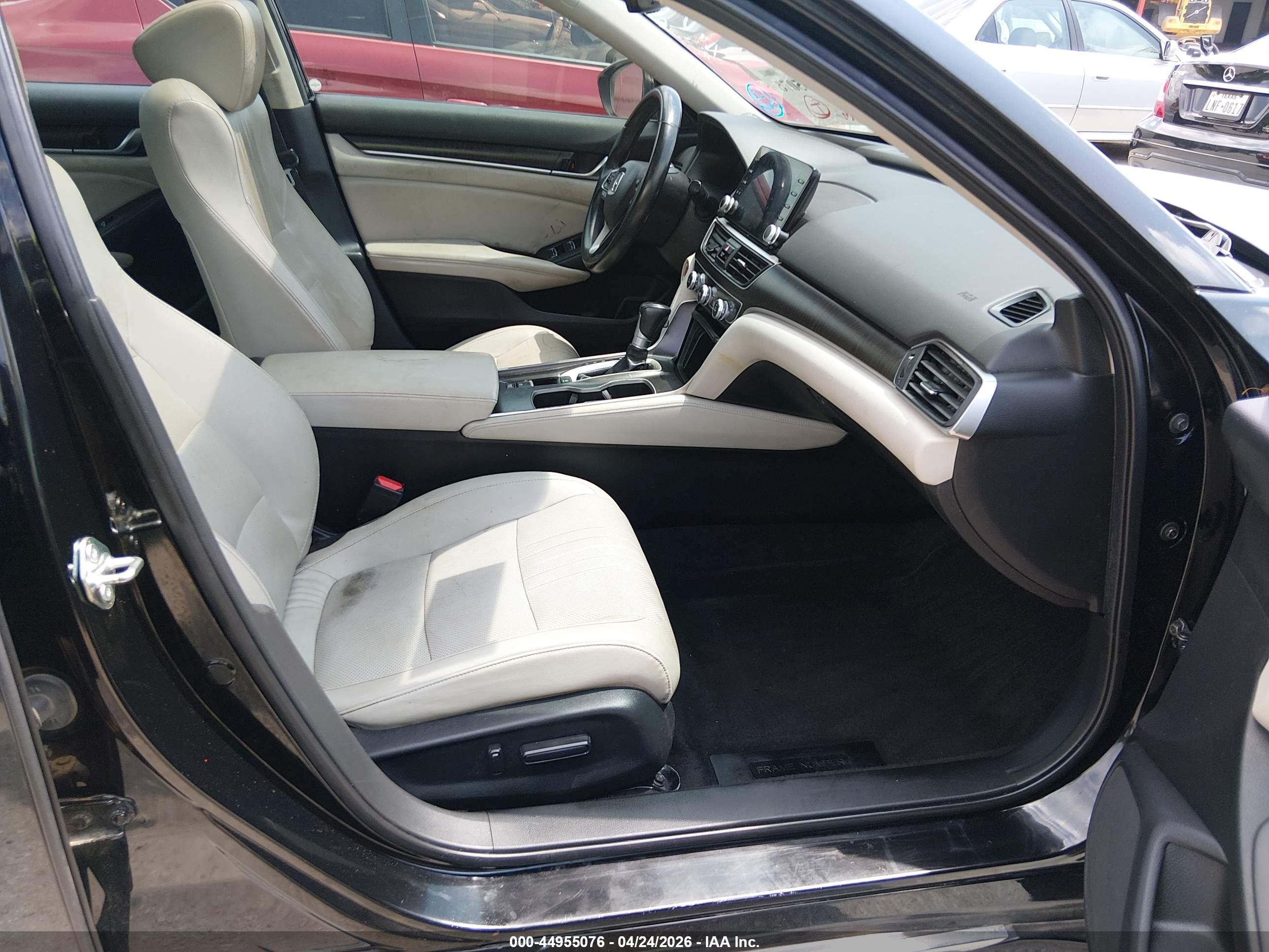 HONDA ACCORD image 5