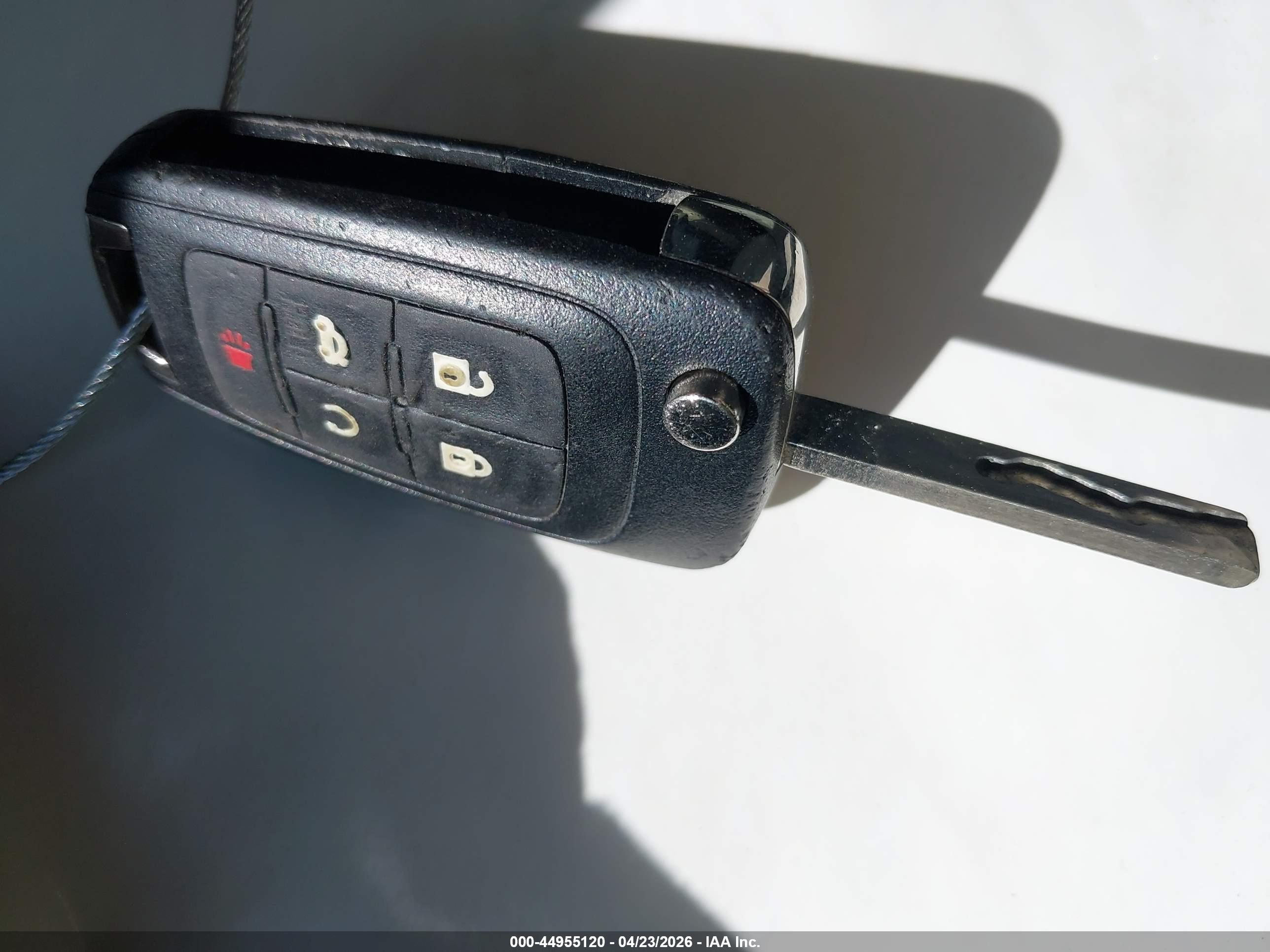 CHEVROLET EQUINOX image 11