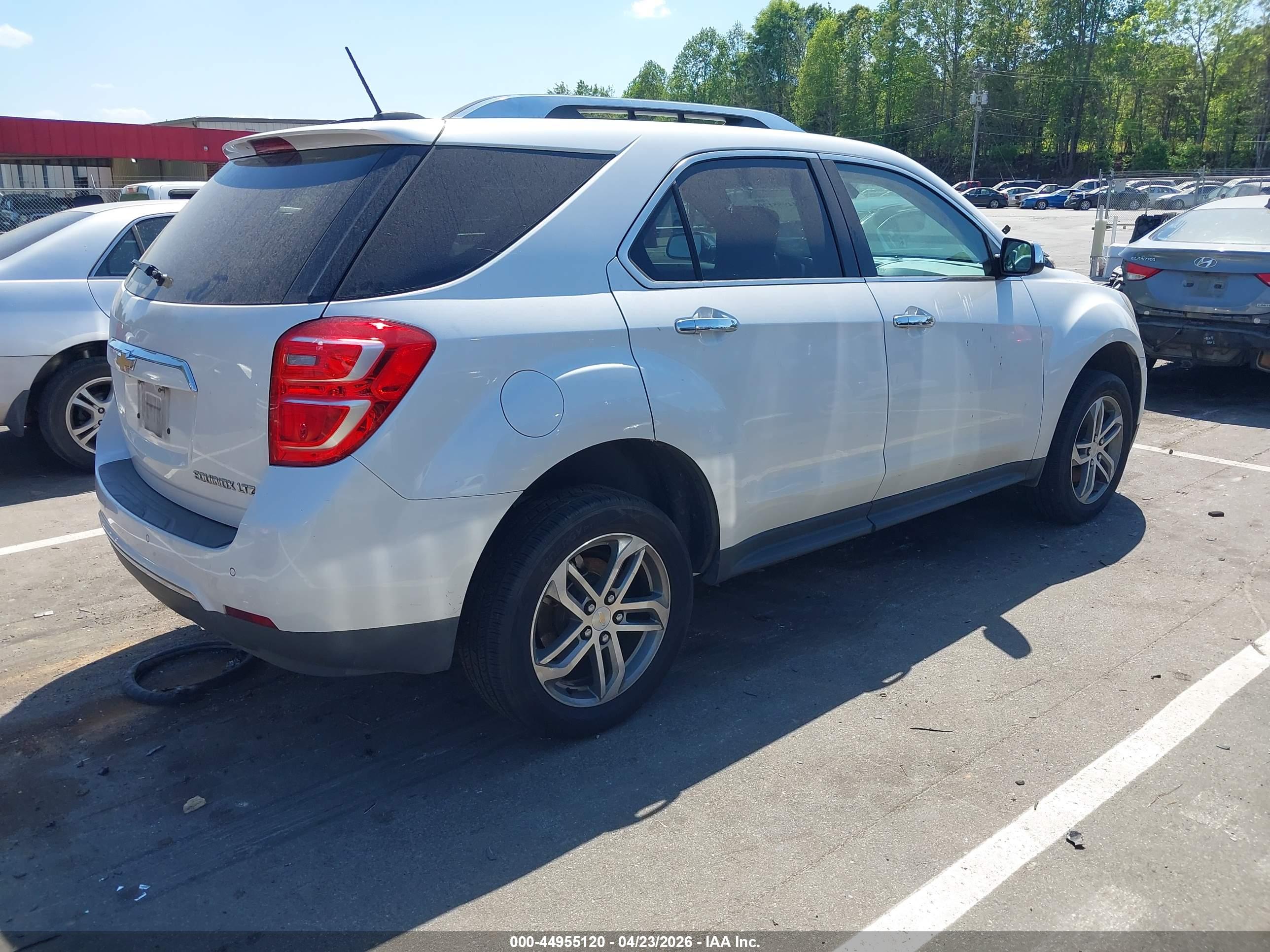 CHEVROLET EQUINOX image 4