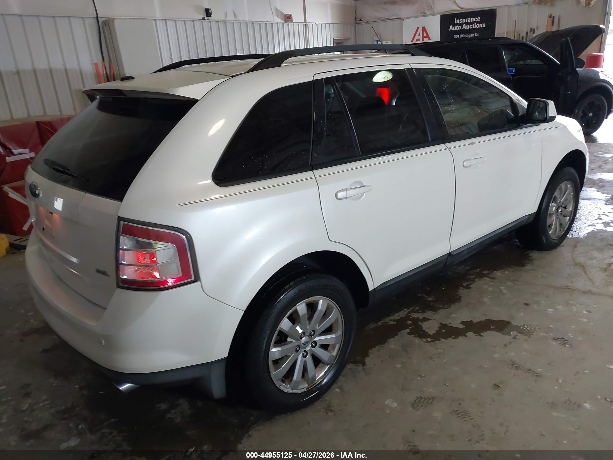 FORD EDGE image 4