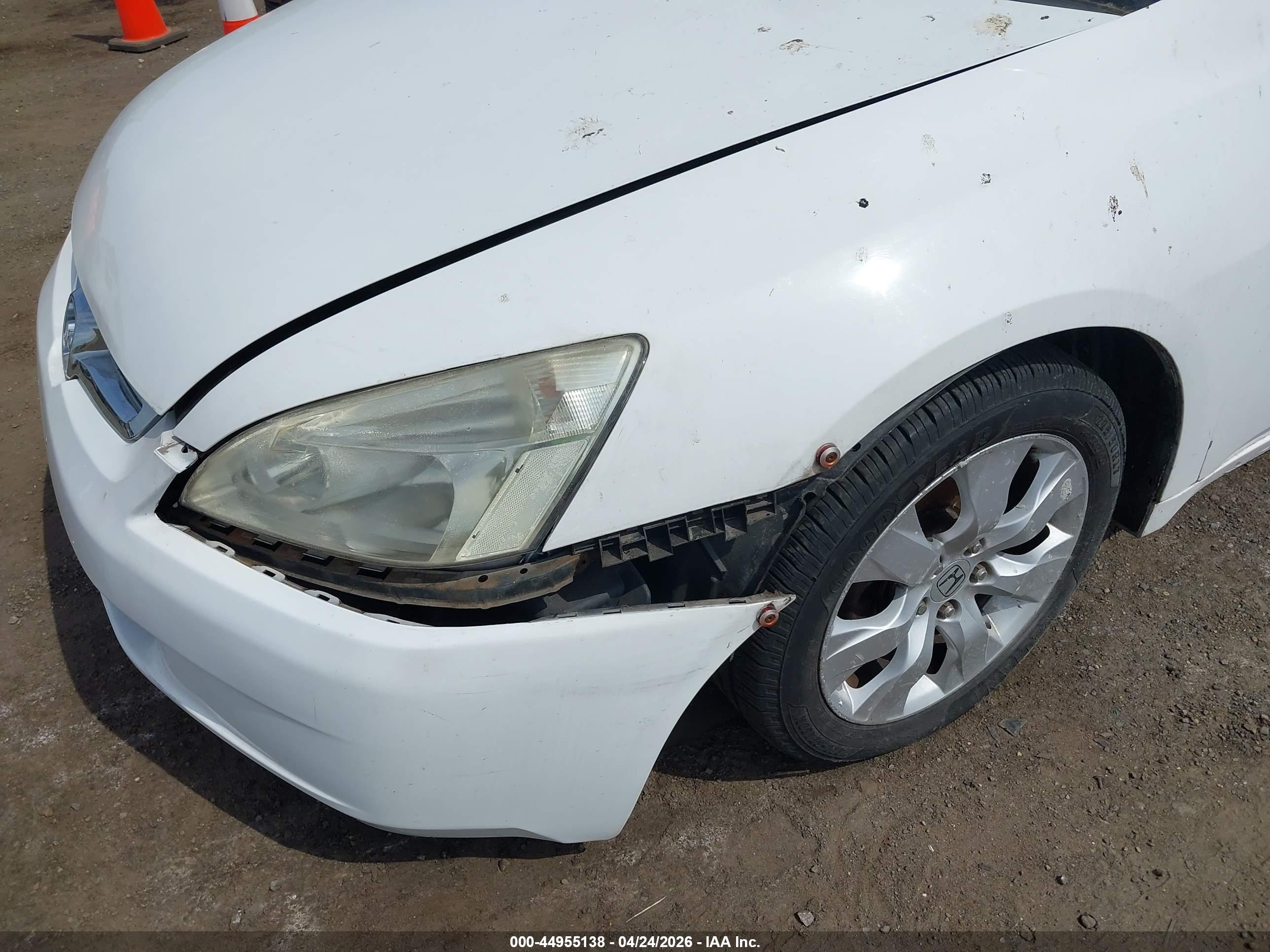 HONDA ACCORD image 6