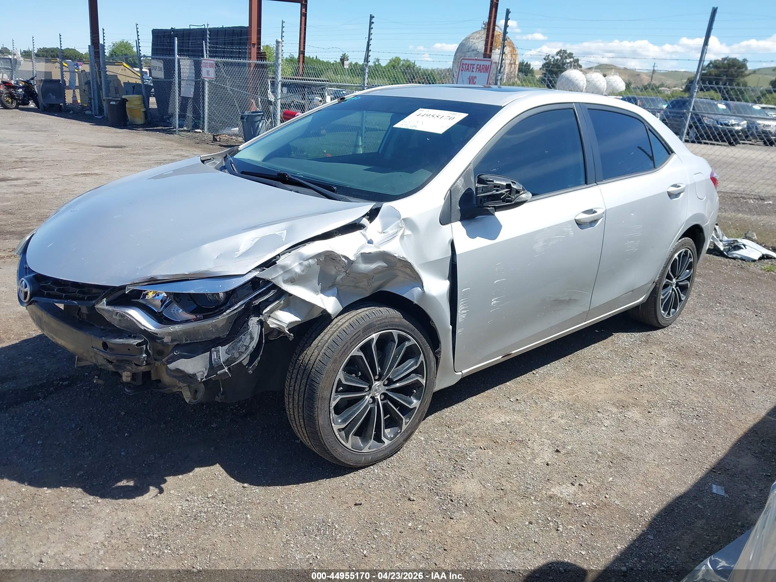 TOYOTA COROLLA image 2