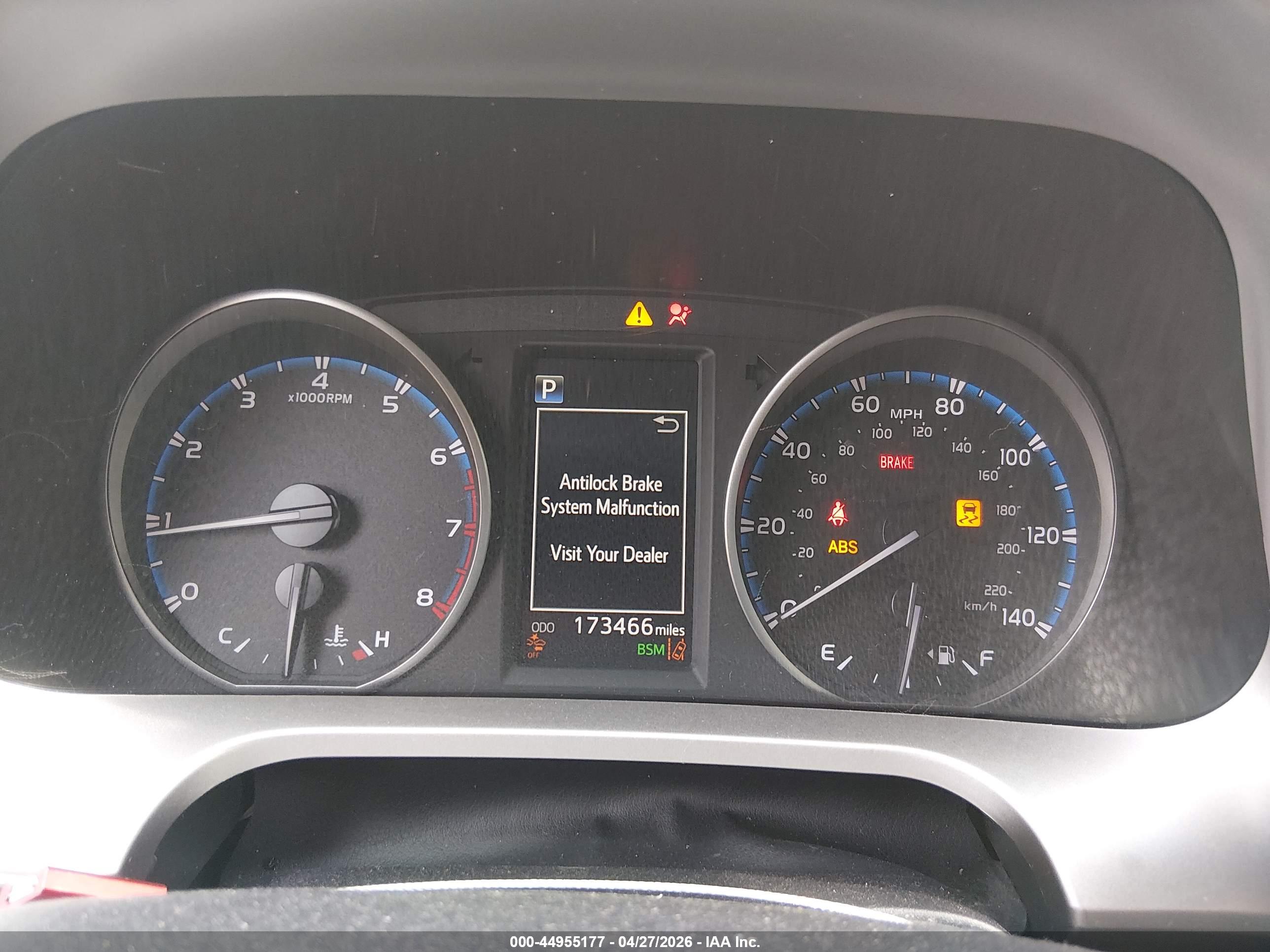 TOYOTA RAV4 image 7