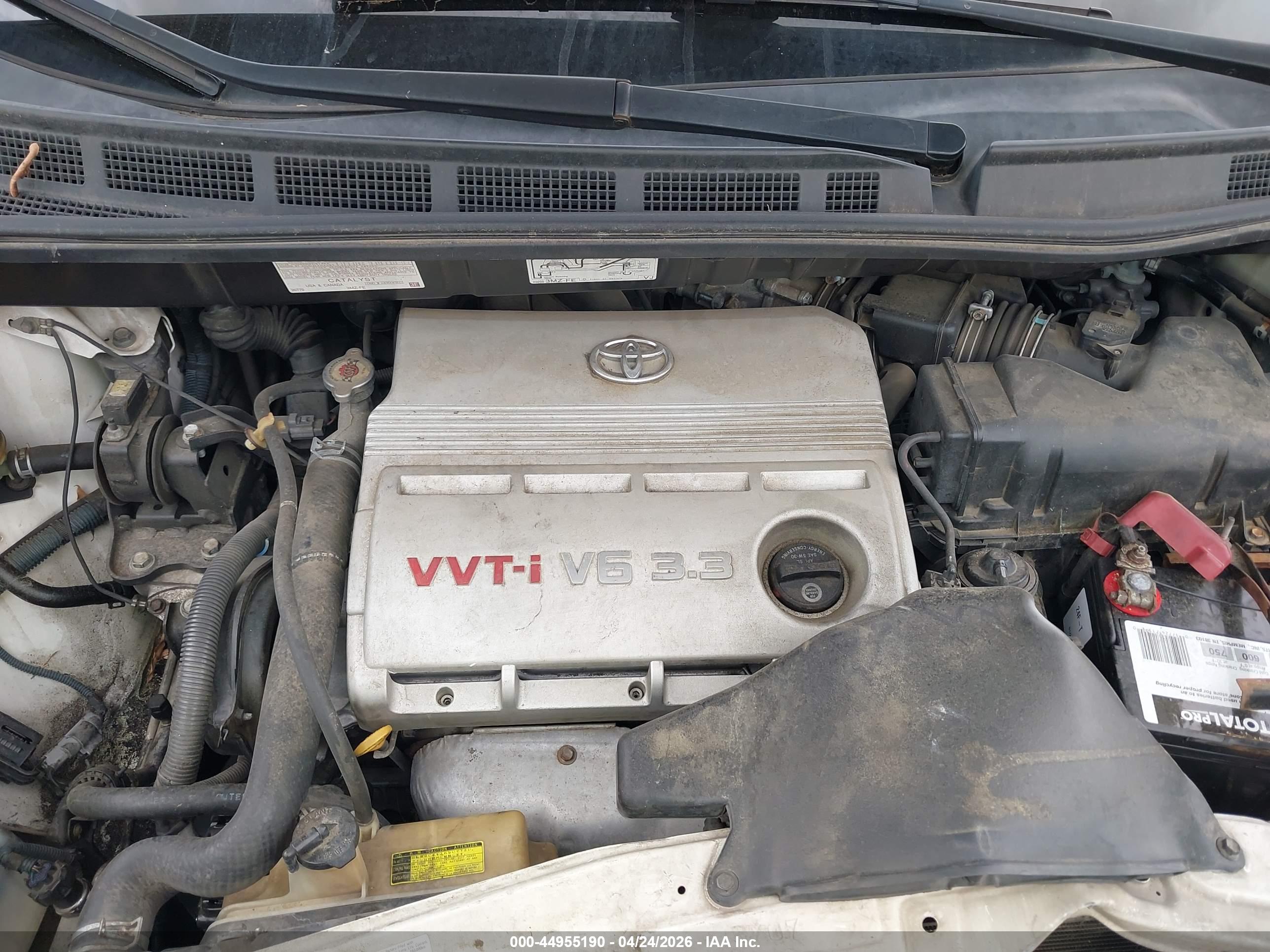 TOYOTA SIENNA image 10