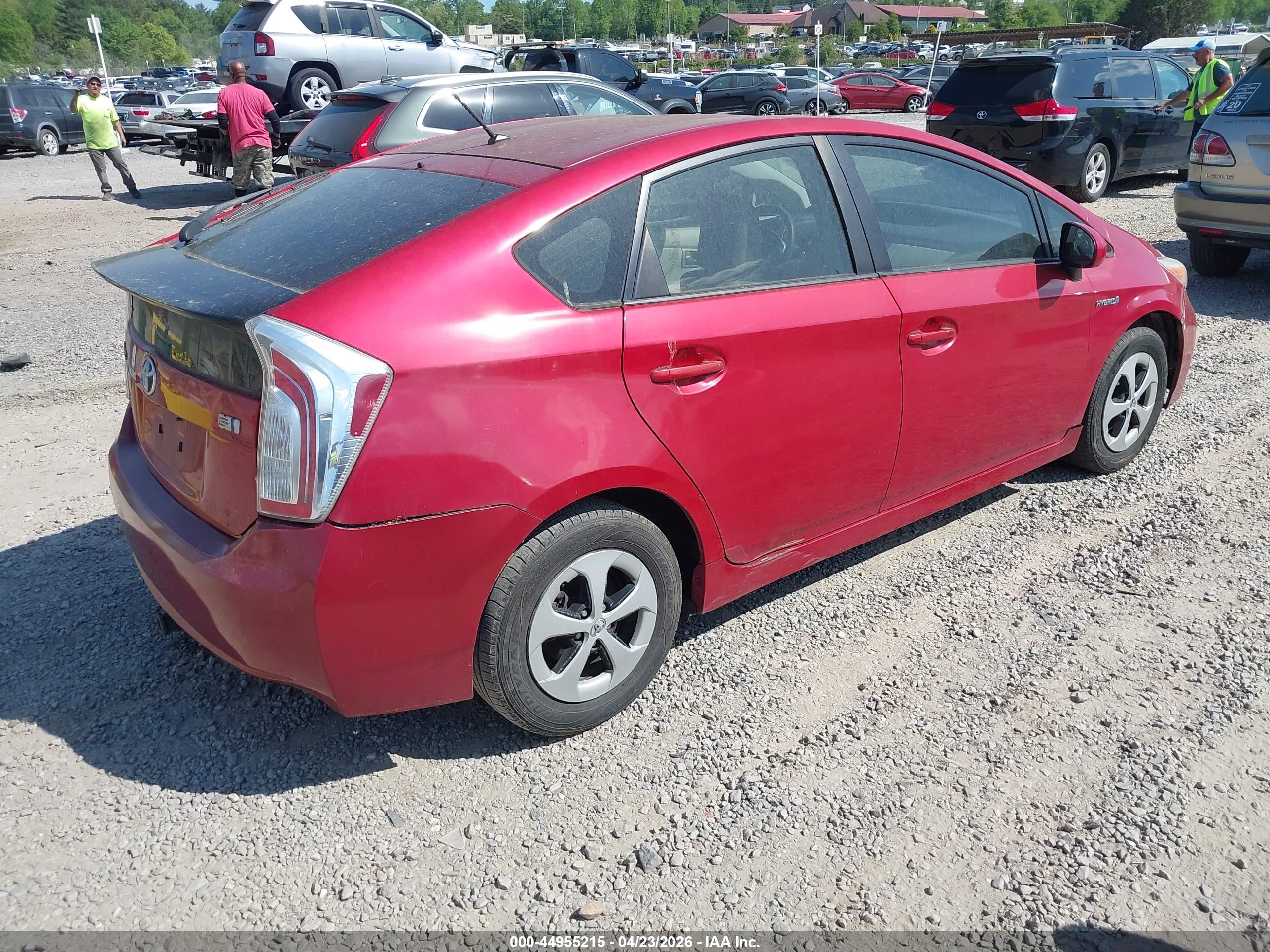 TOYOTA PRIUS image 4