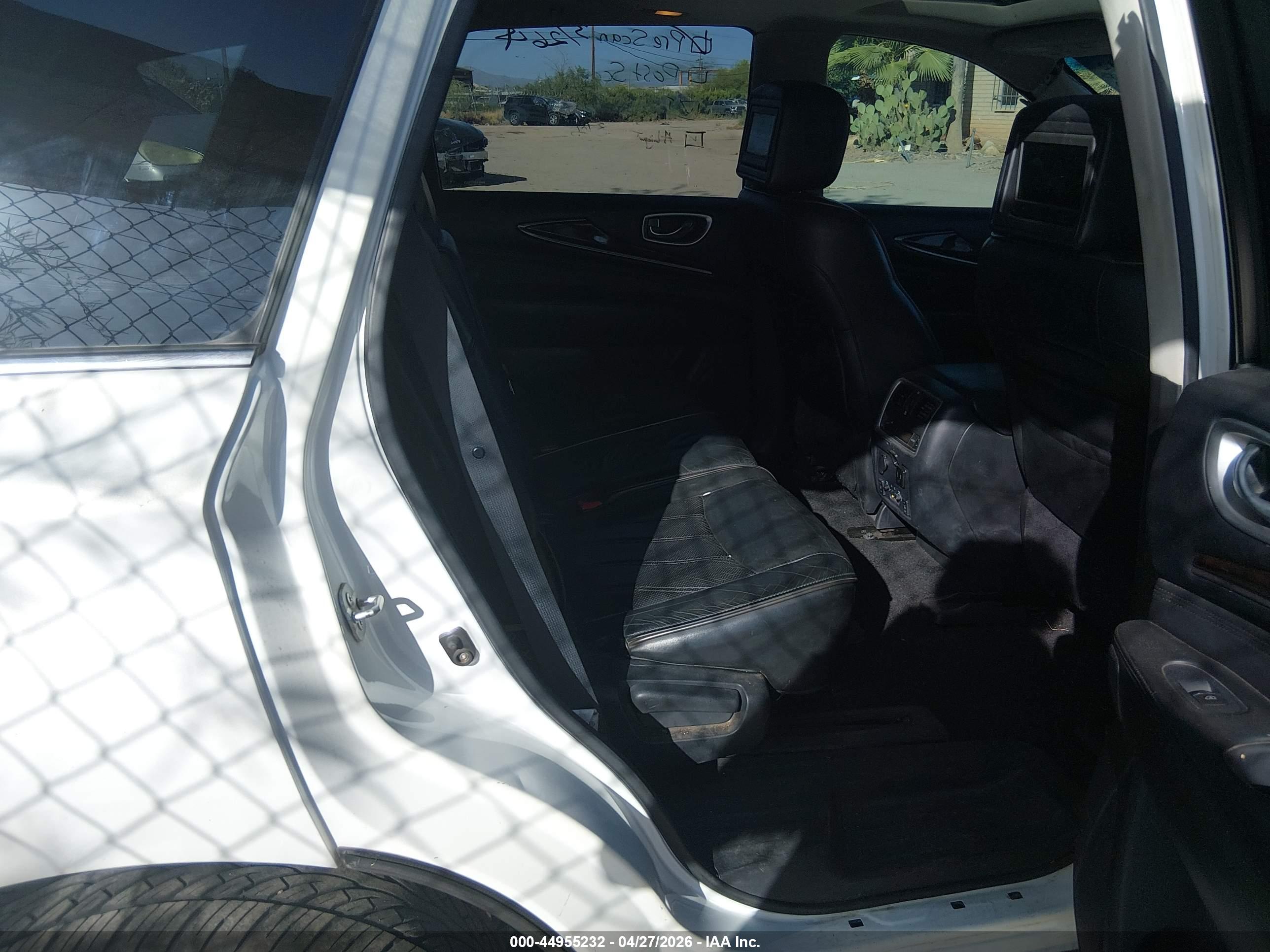 INFINITI QX60 image 8