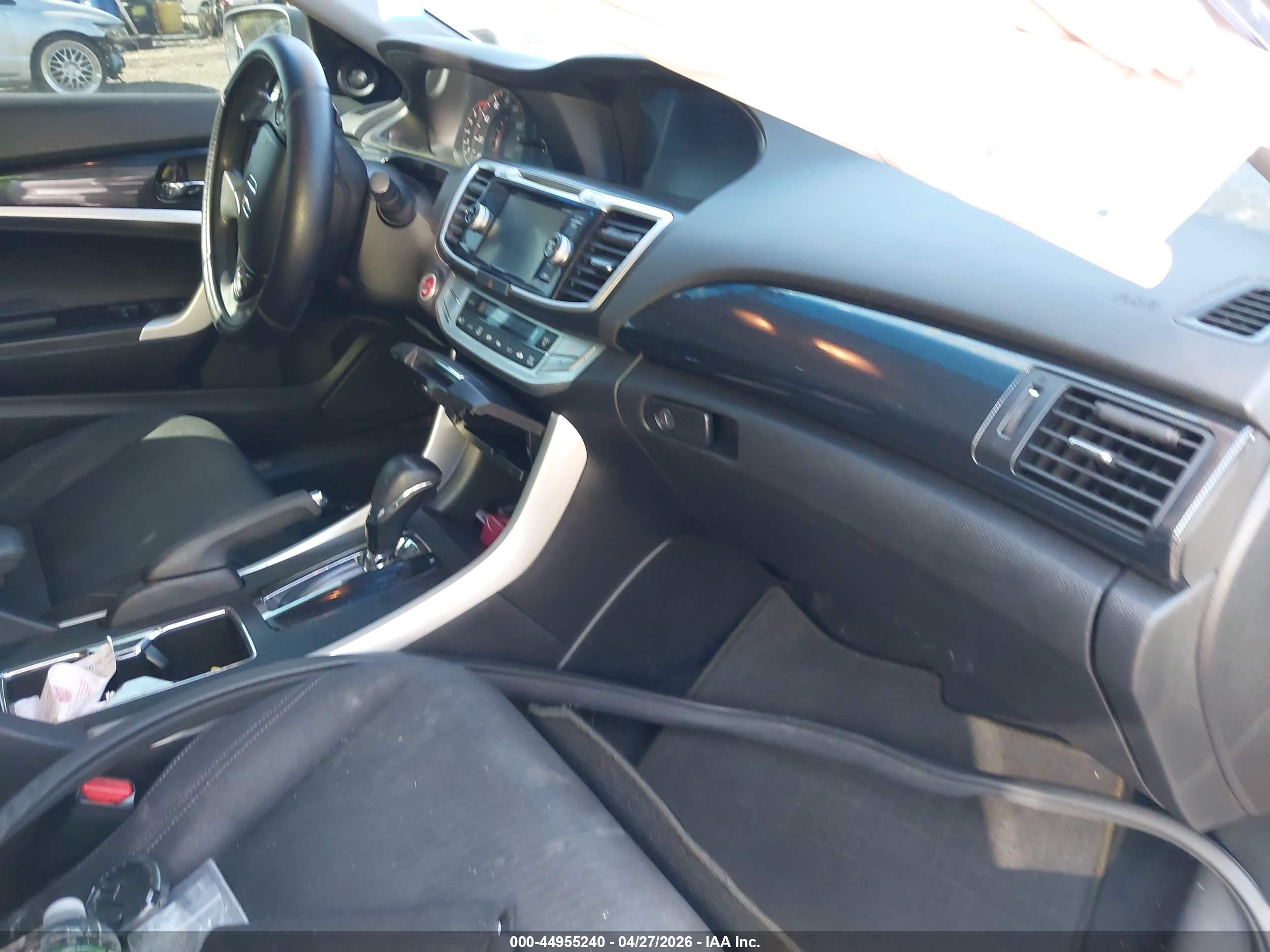 HONDA ACCORD image 5