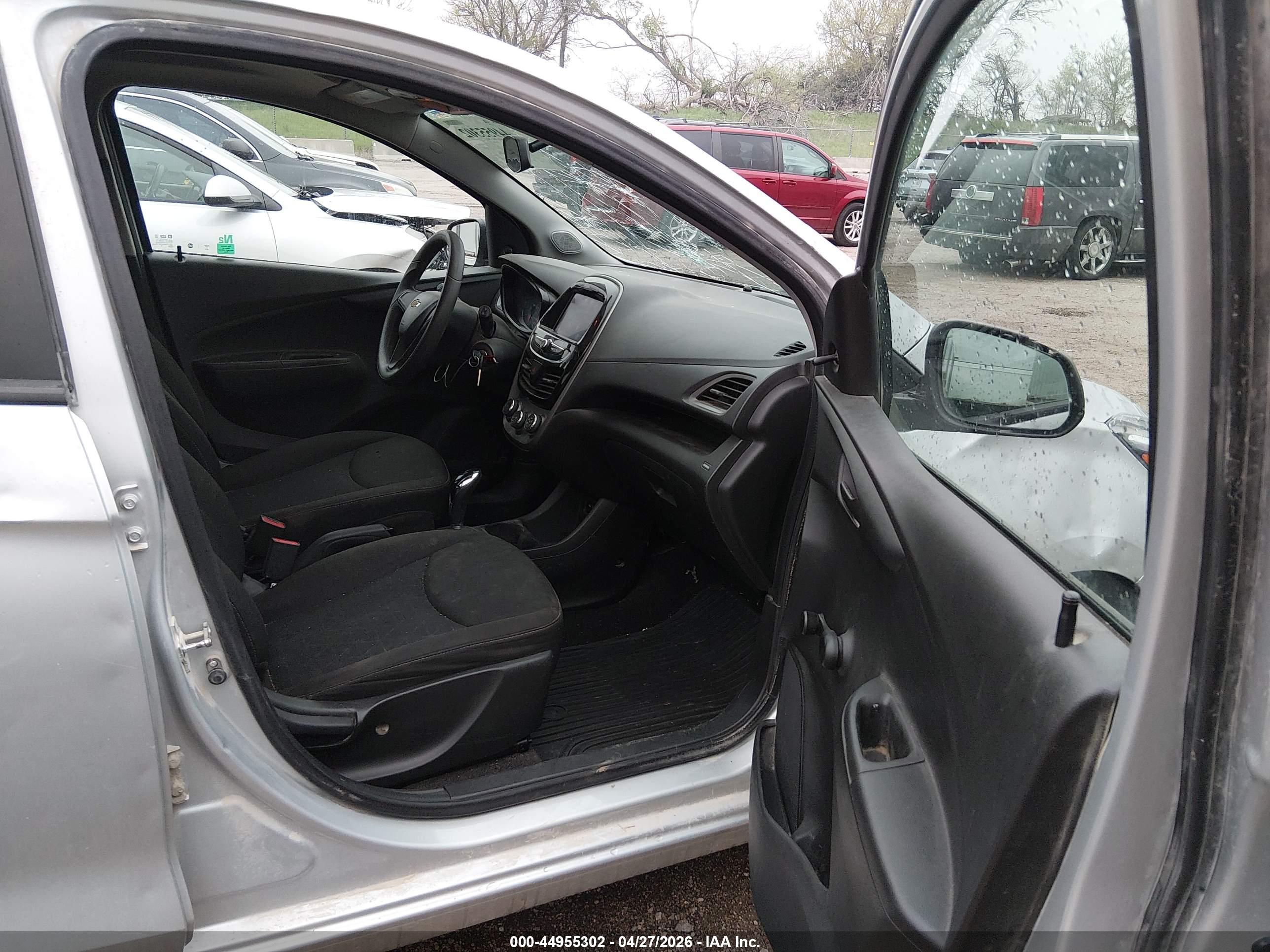 CHEVROLET SPARK image 5