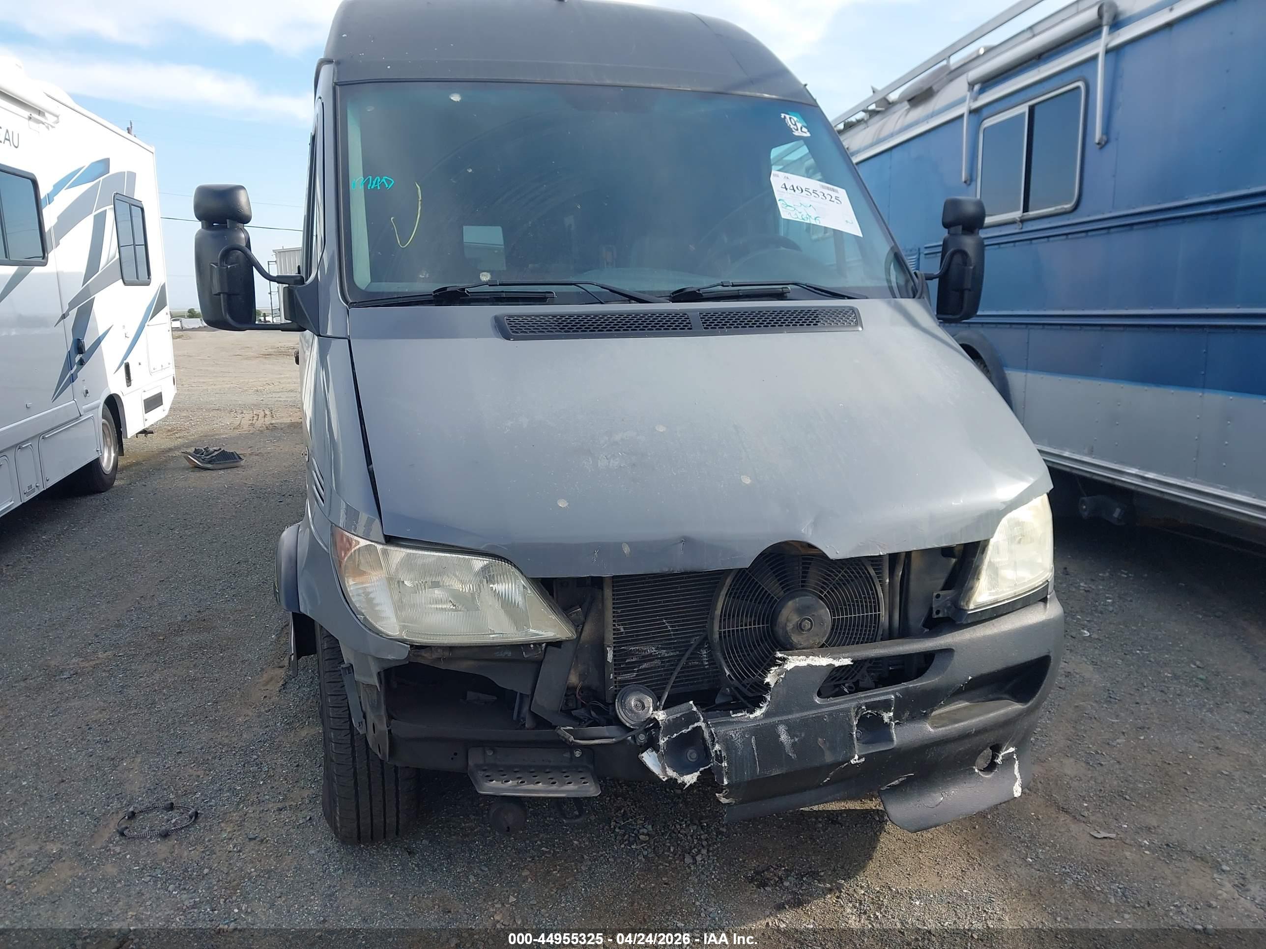 DODGE SPRINTER image 6