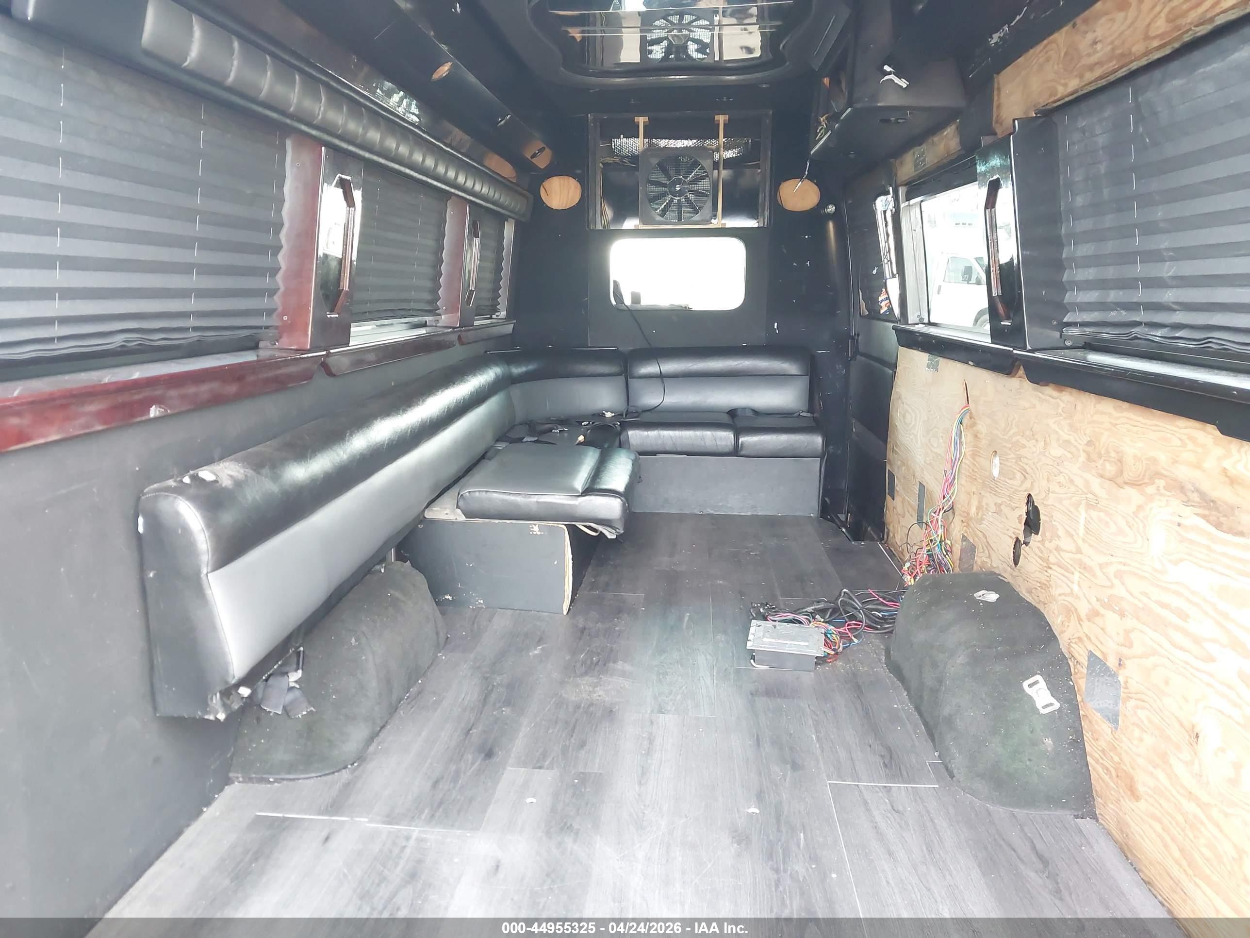 DODGE SPRINTER image 8