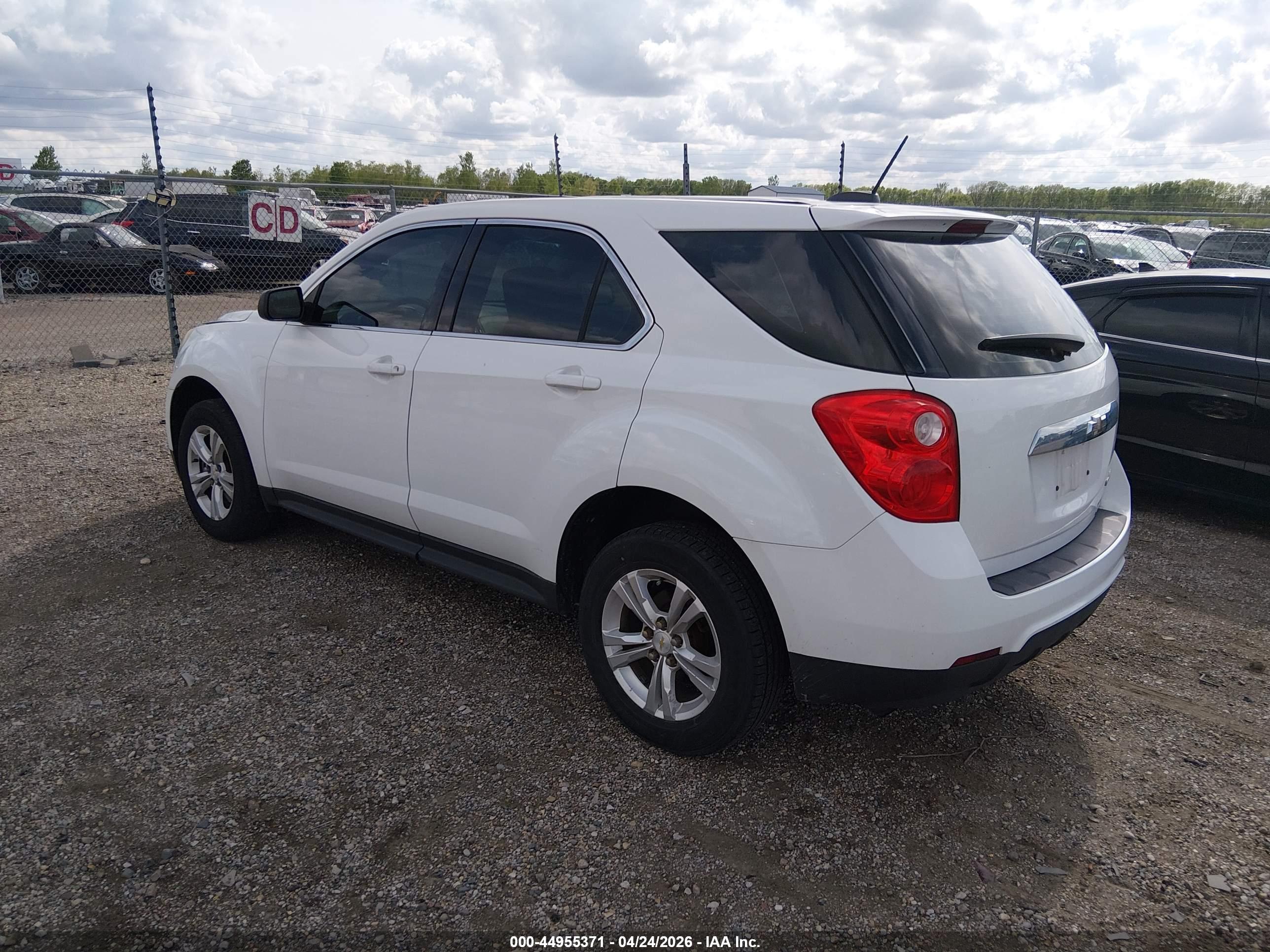 CHEVROLET EQUINOX image 3