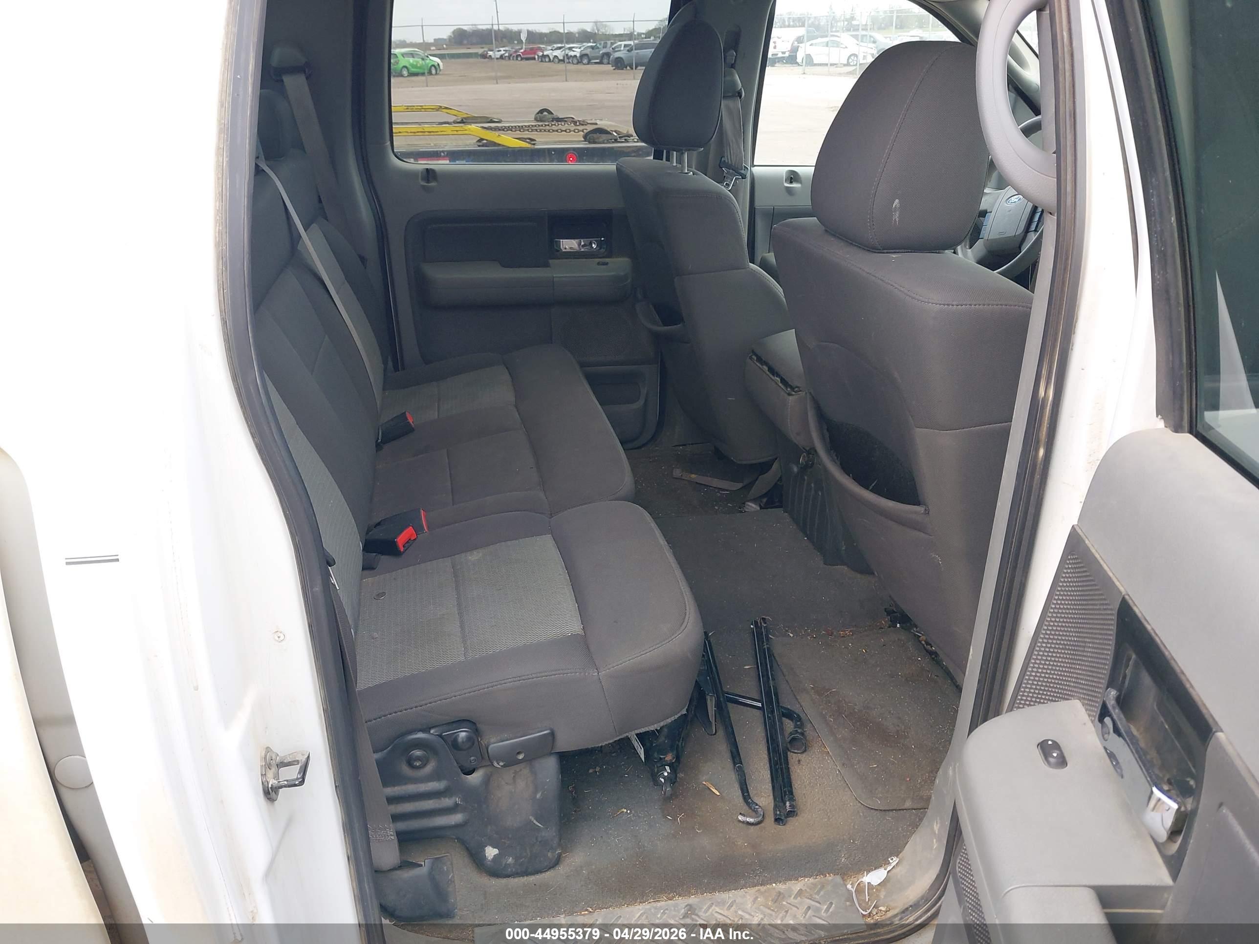 FORD F-150 image 8