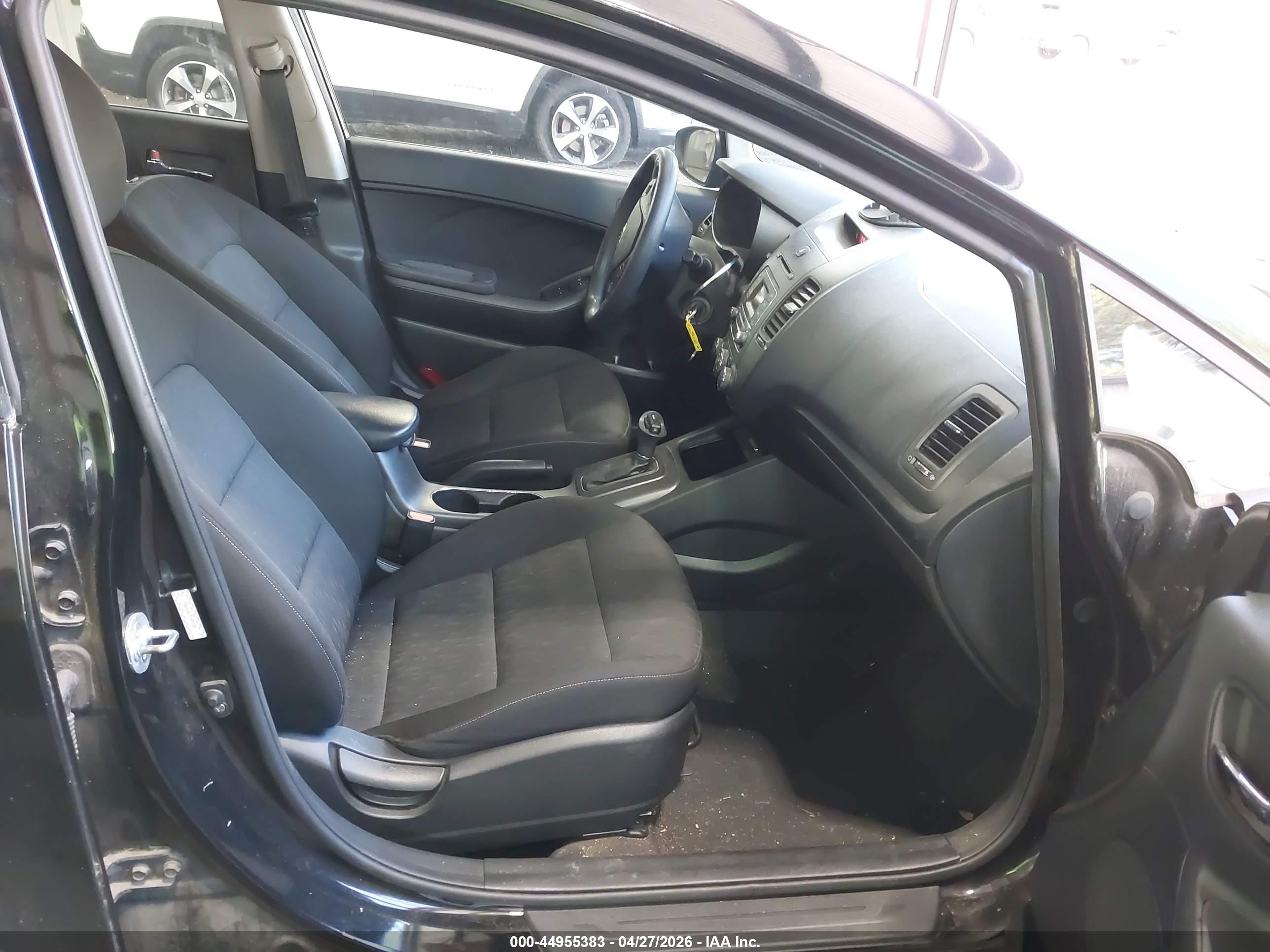 KIA FORTE image 5
