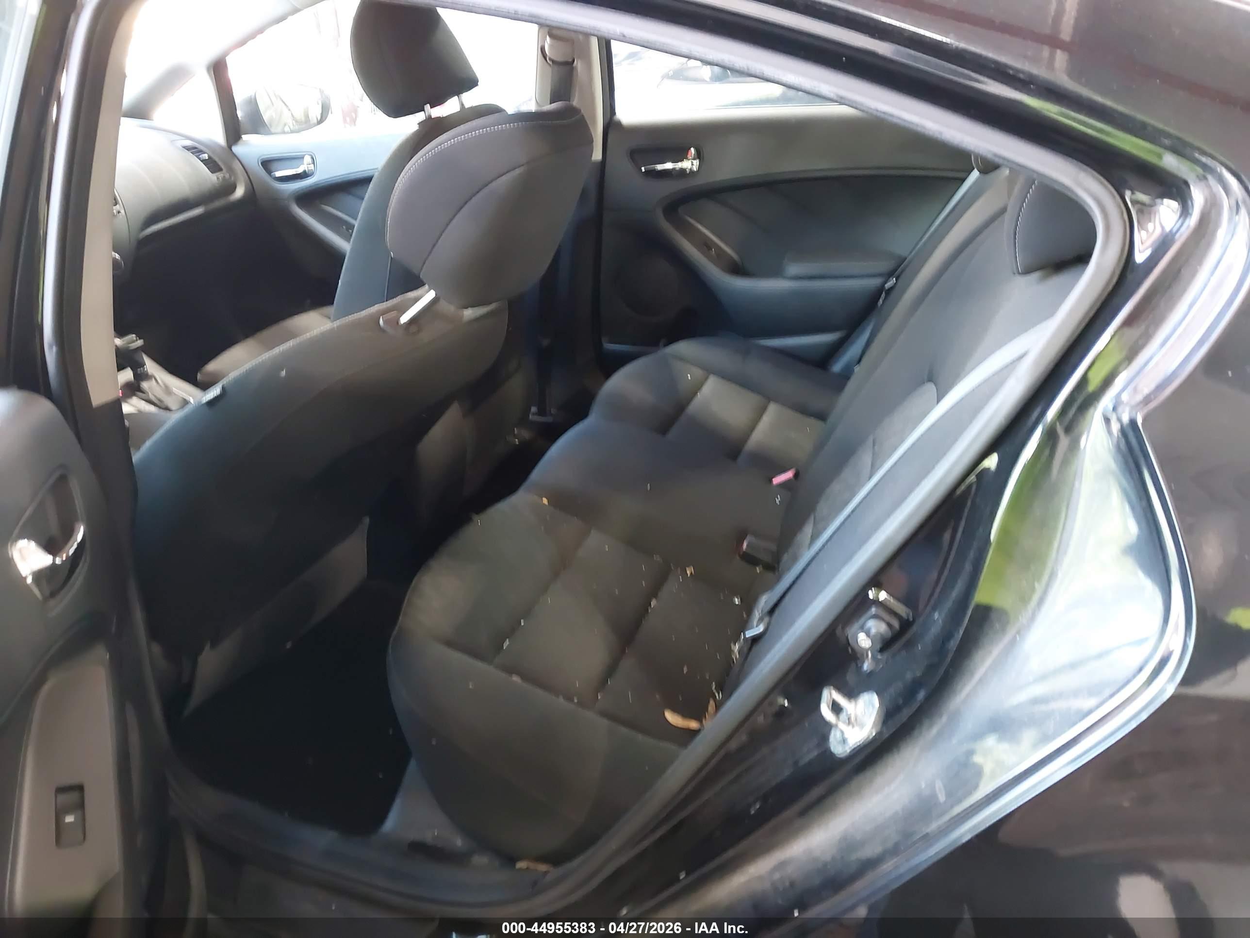 KIA FORTE image 8