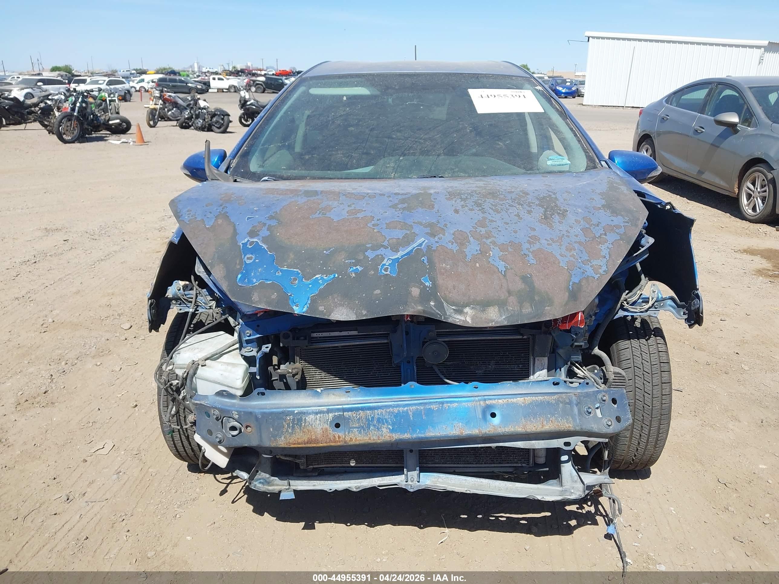 TOYOTA PRIUS image 6
