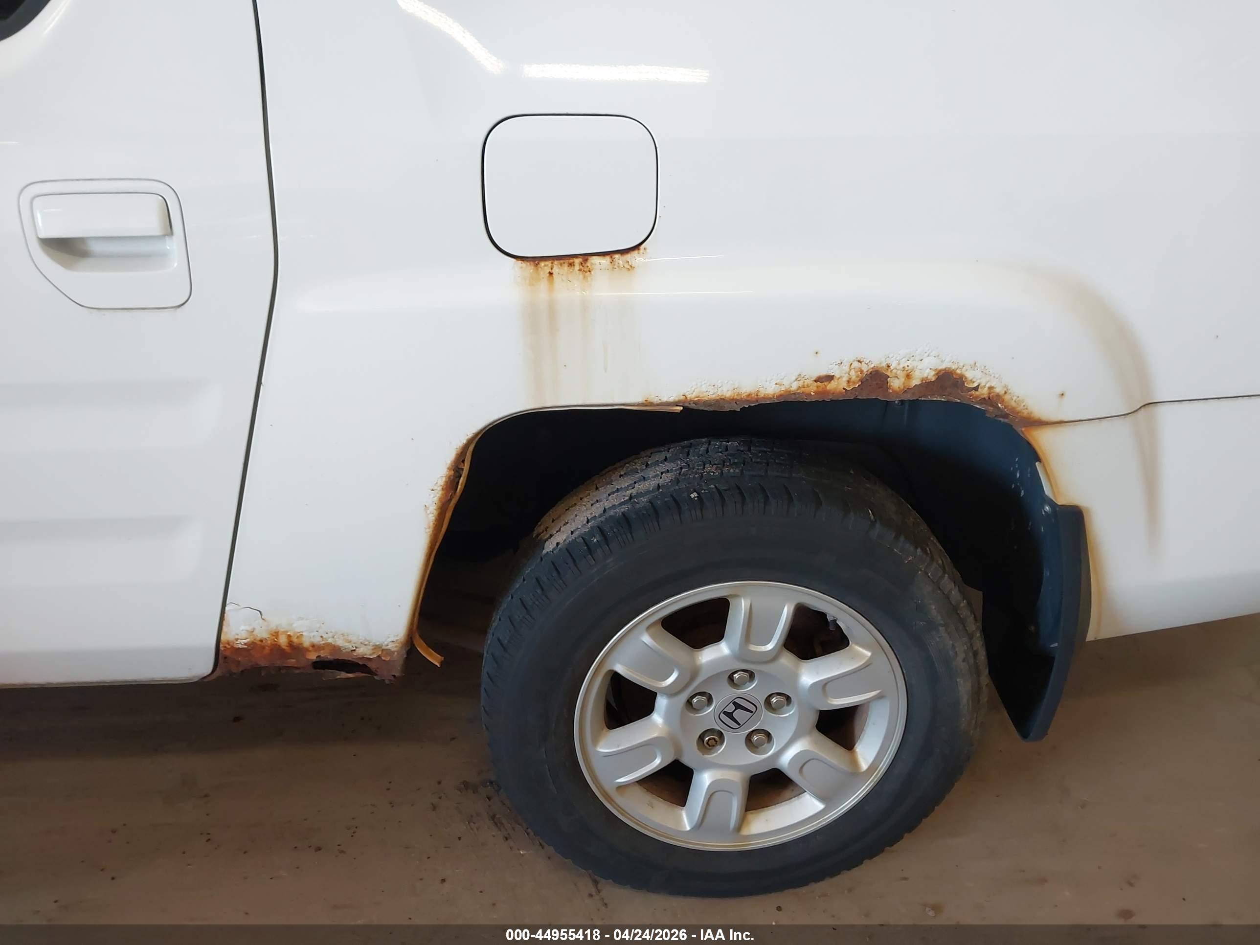 HONDA RIDGELINE image 6