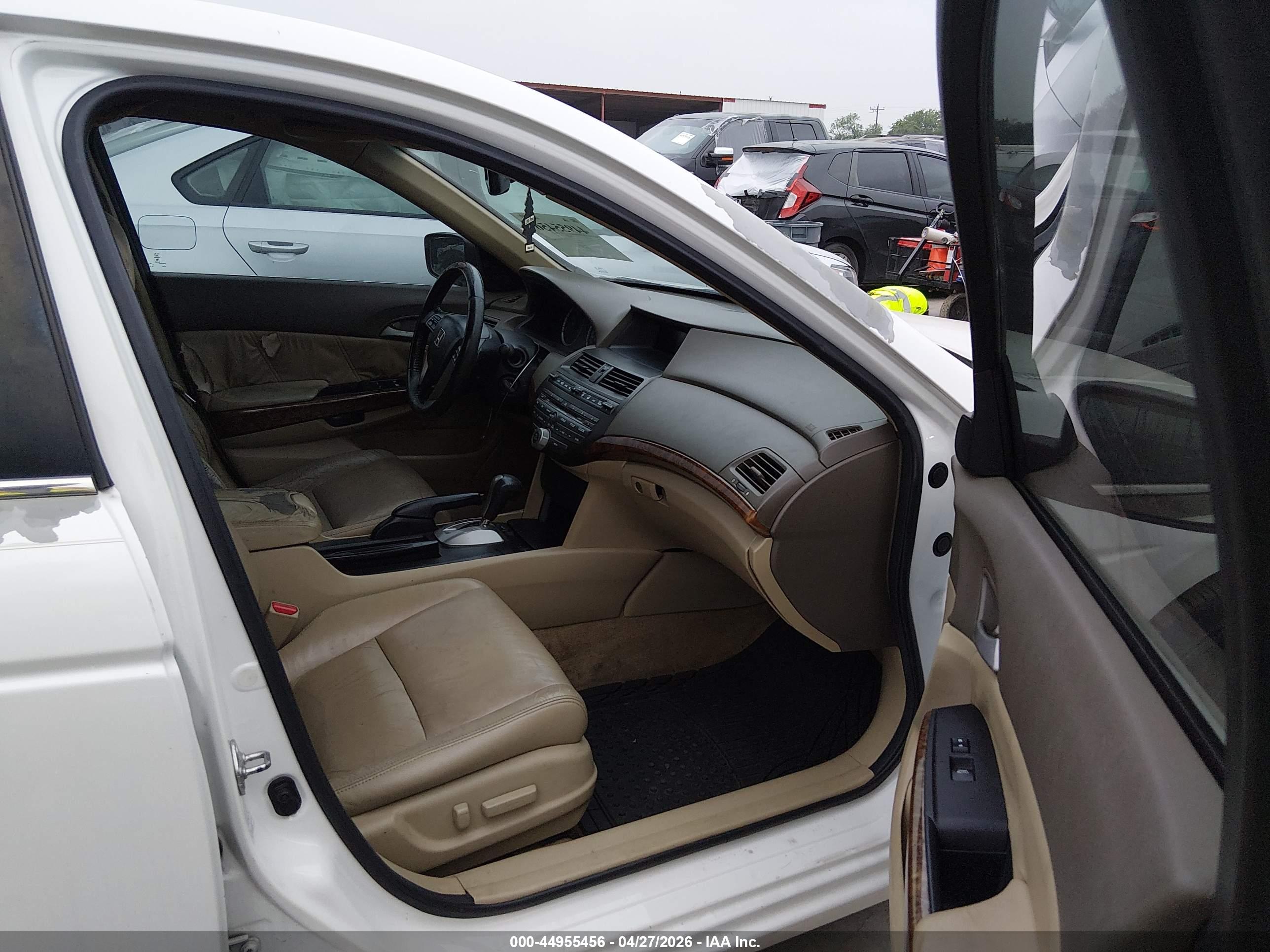 HONDA ACCORD image 5