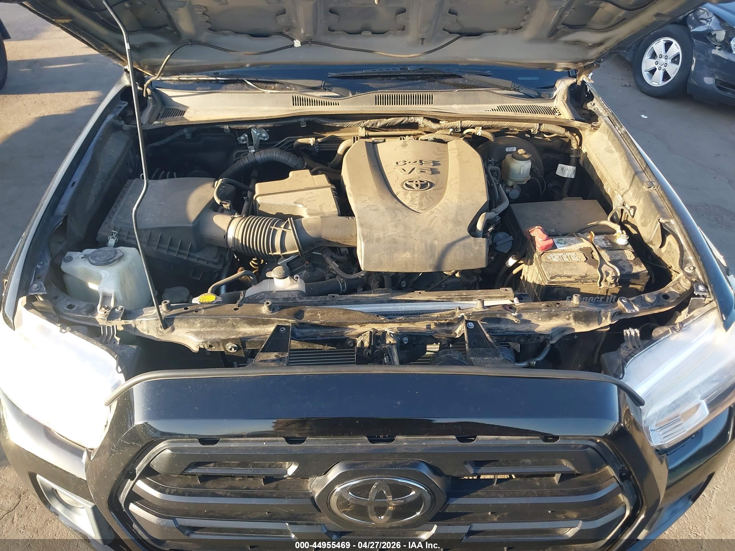 TOYOTA TACOMA image 10