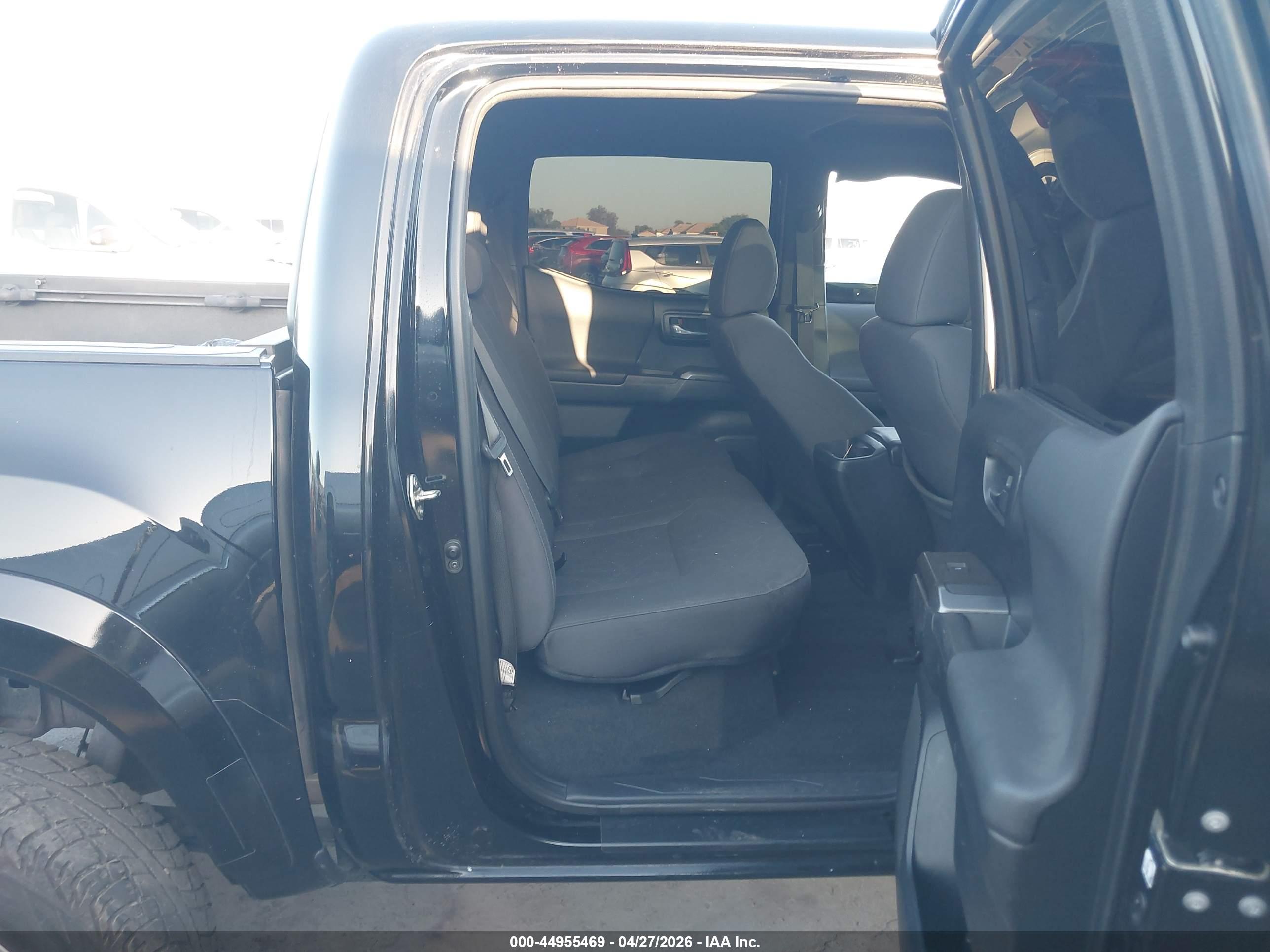 TOYOTA TACOMA image 8