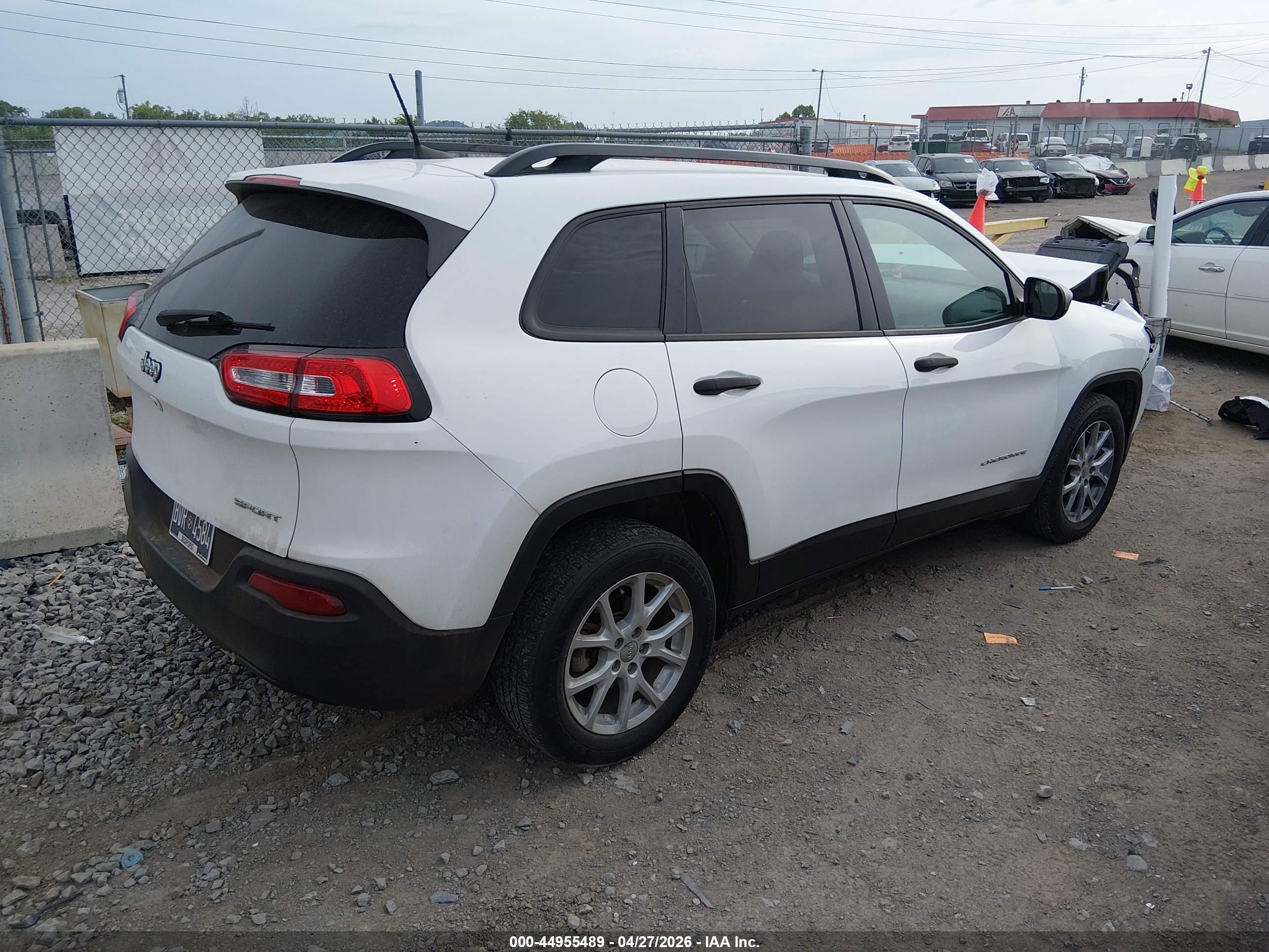 JEEP CHEROKEE image 4