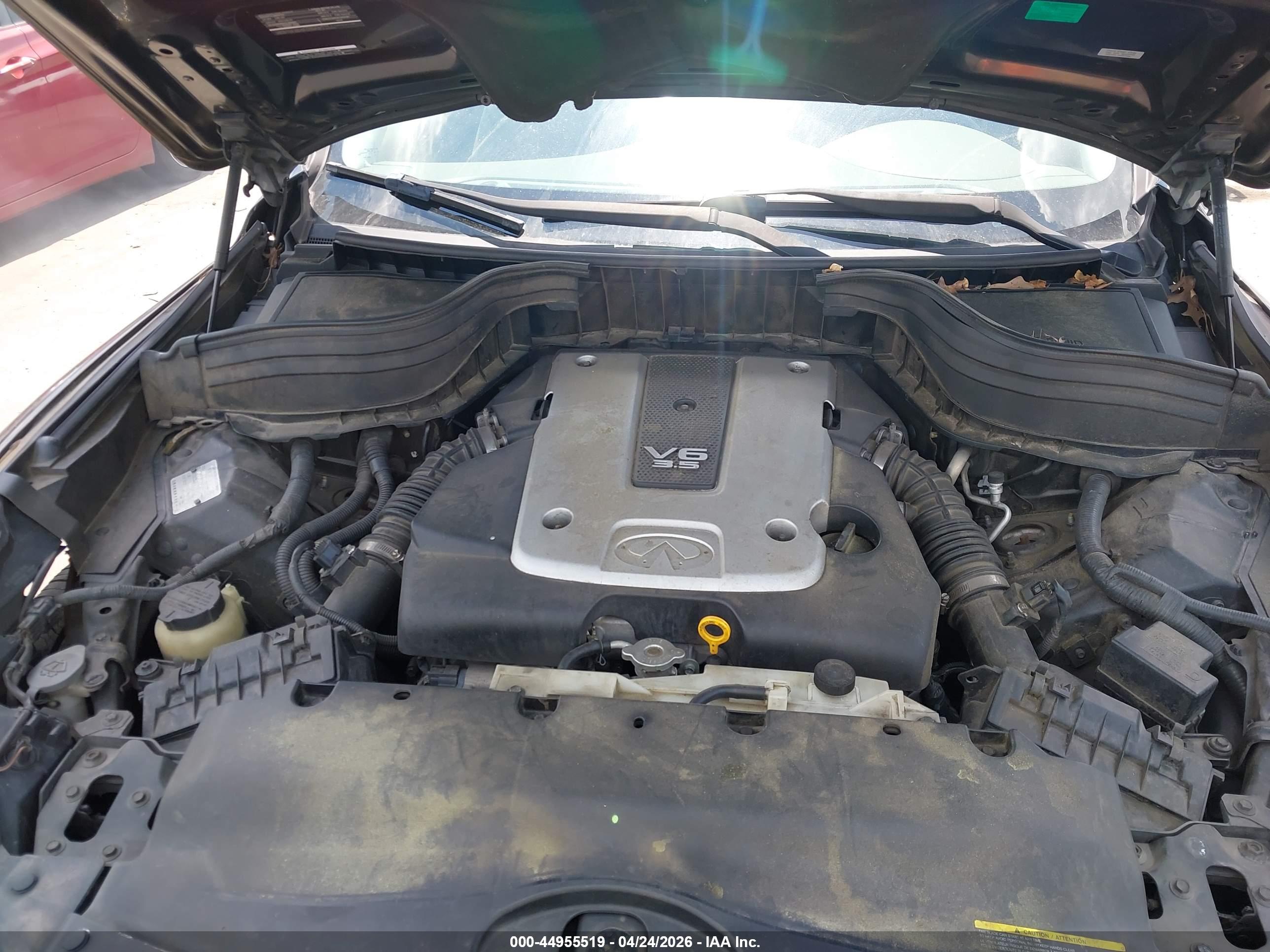 INFINITI EX35 image 10