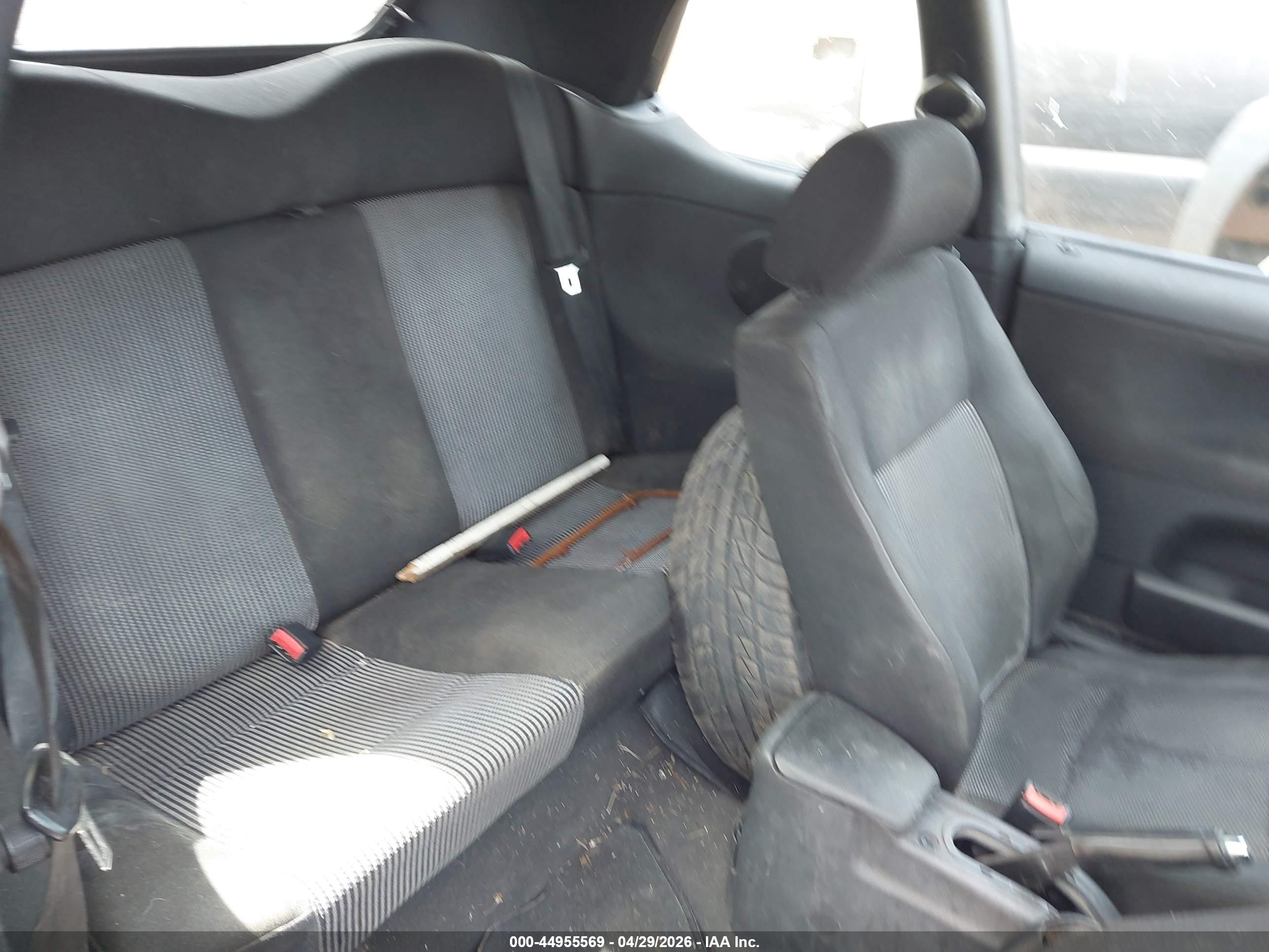 VOLKSWAGEN CABRIO image 8