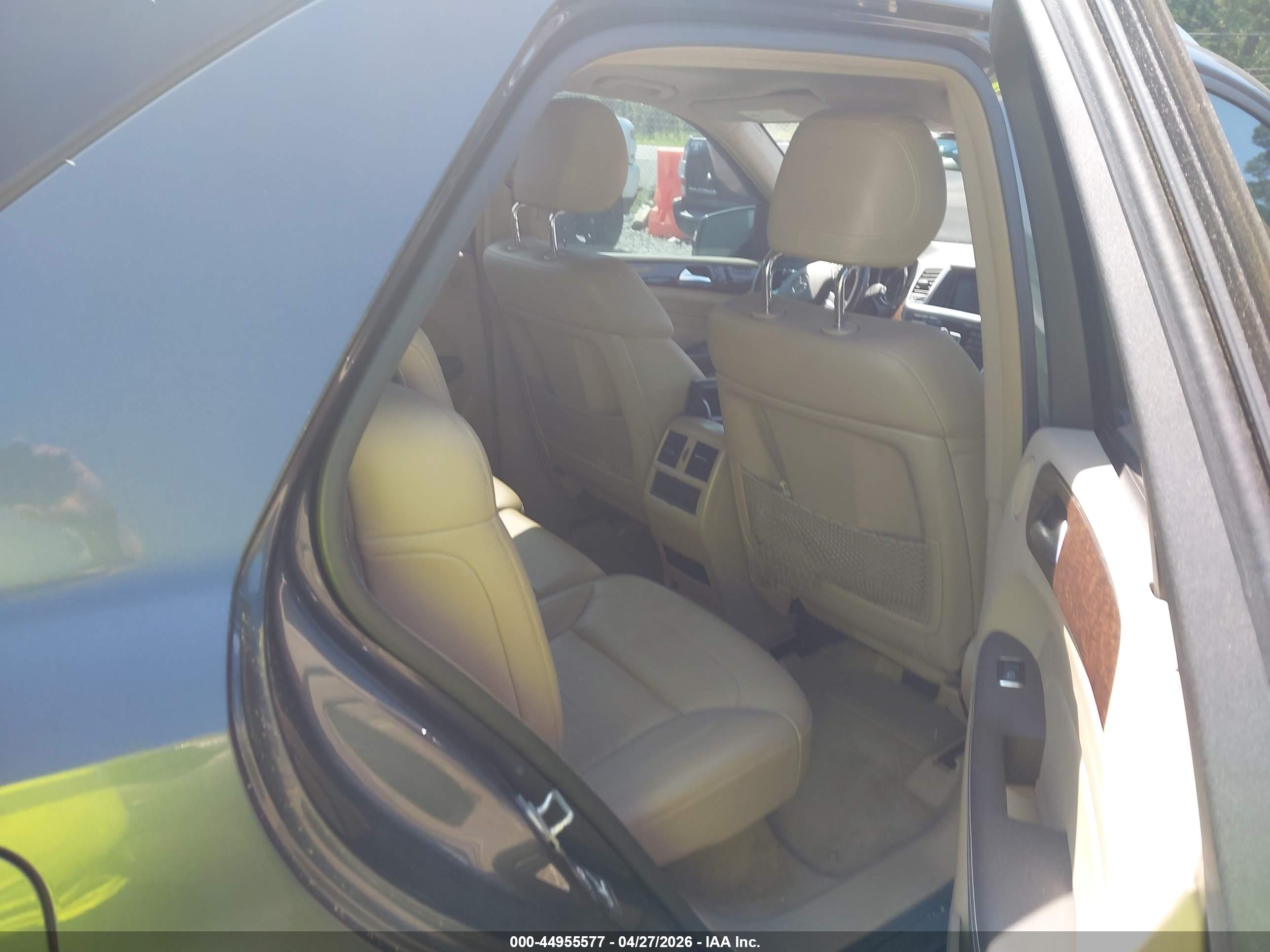 MERCEDES-BENZ ML image 8