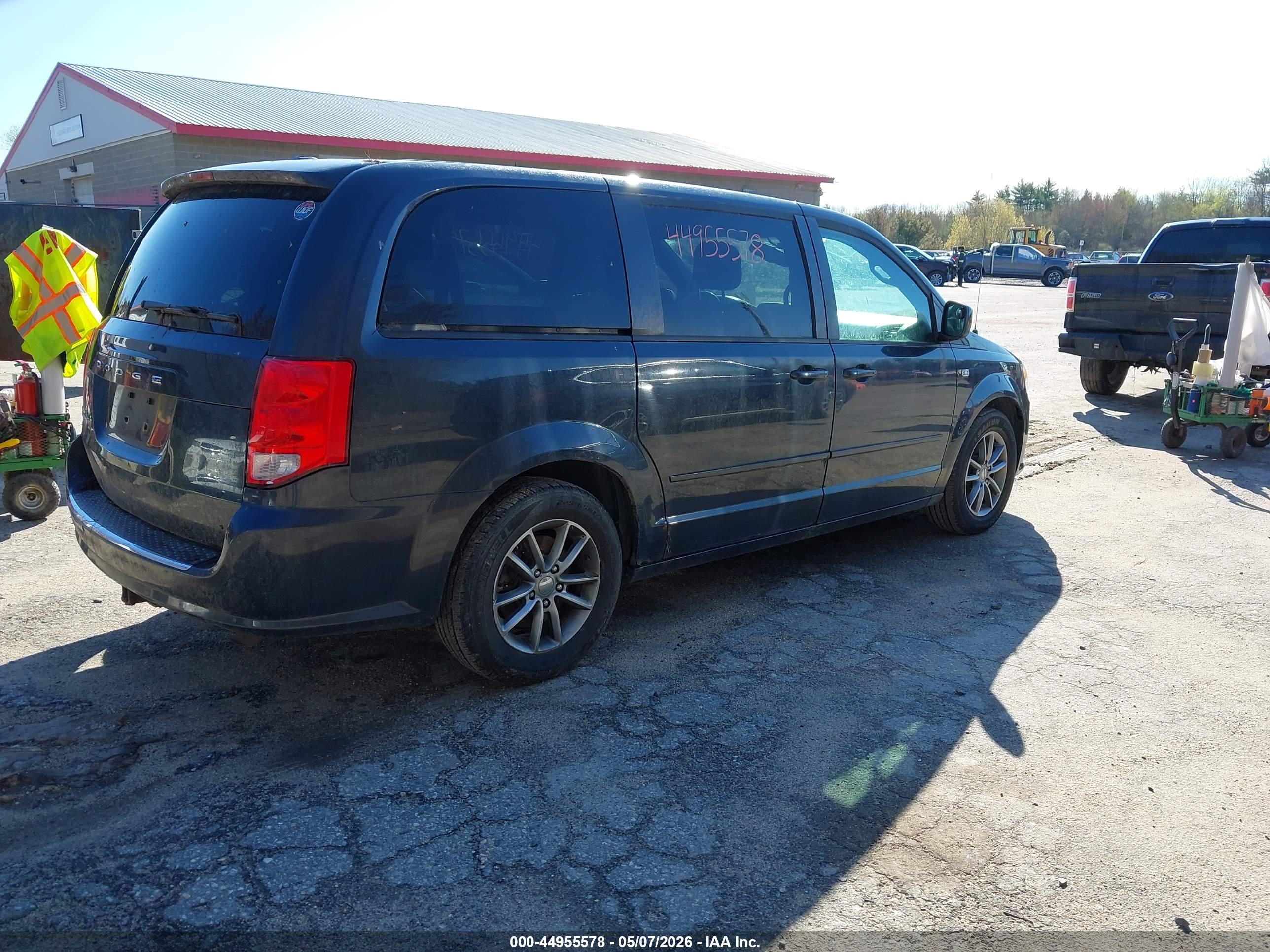 DODGE GRAND image 4