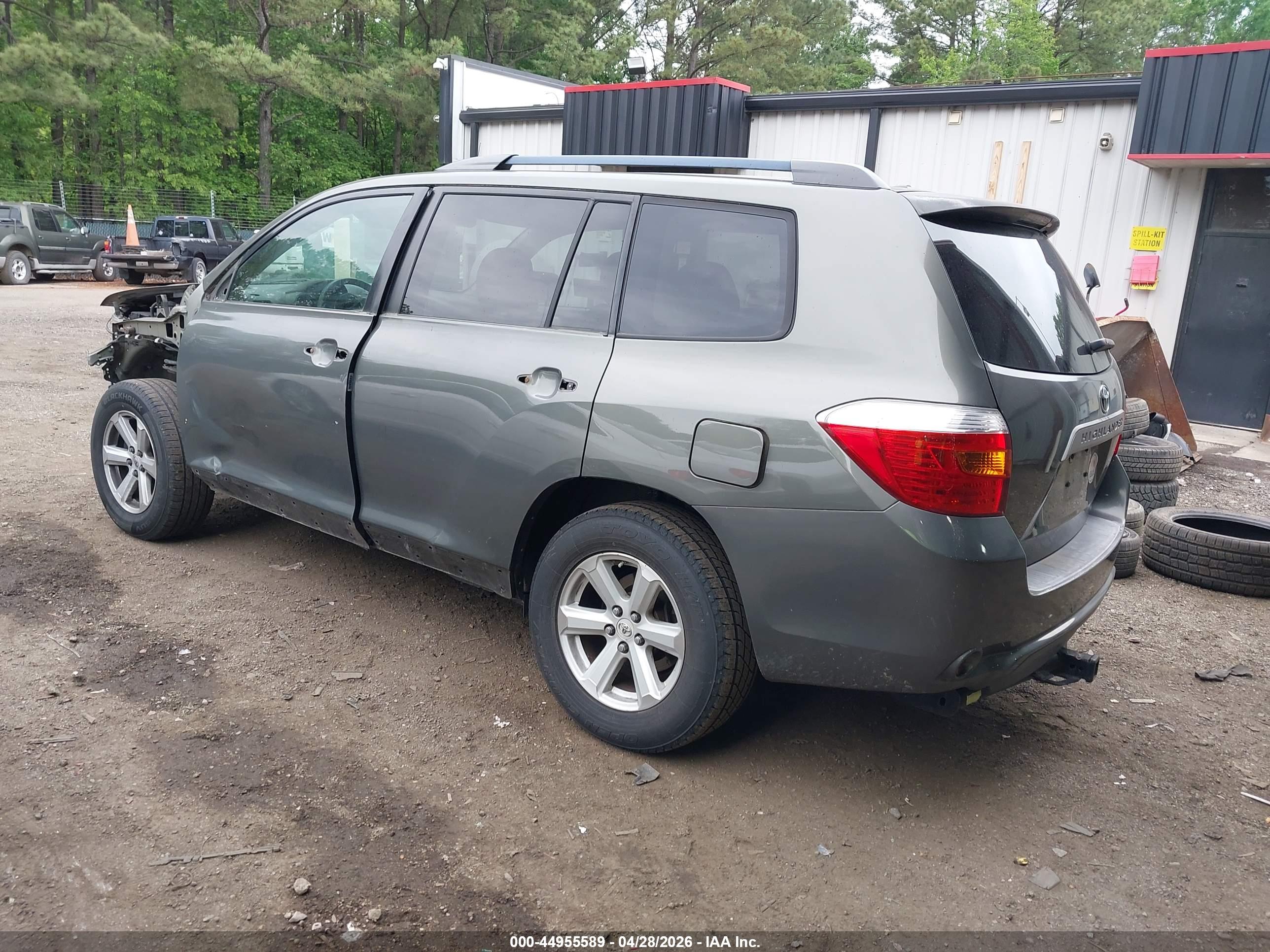 TOYOTA HIGHLANDER image 3