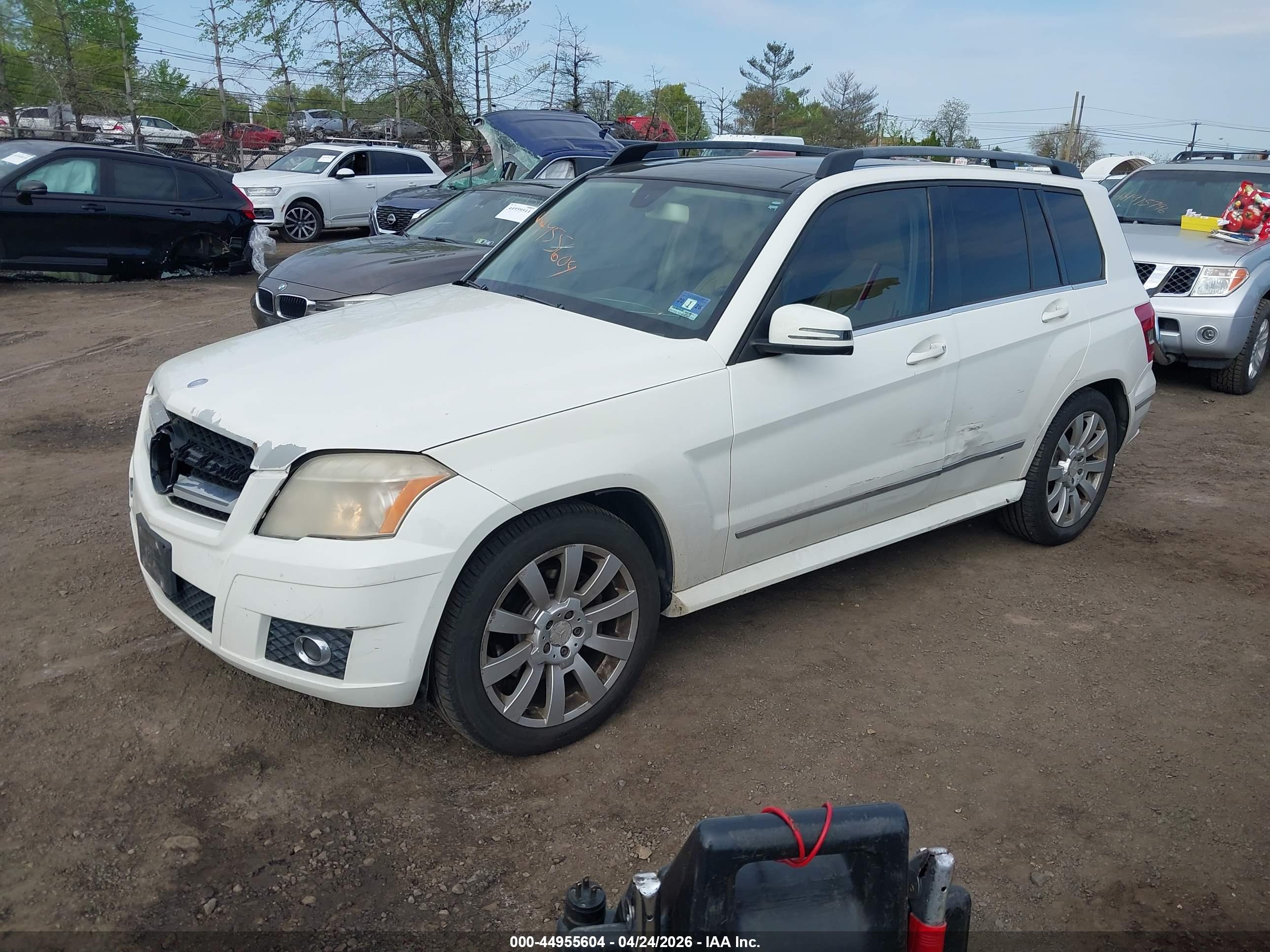 MERCEDES-BENZ GLK image 2