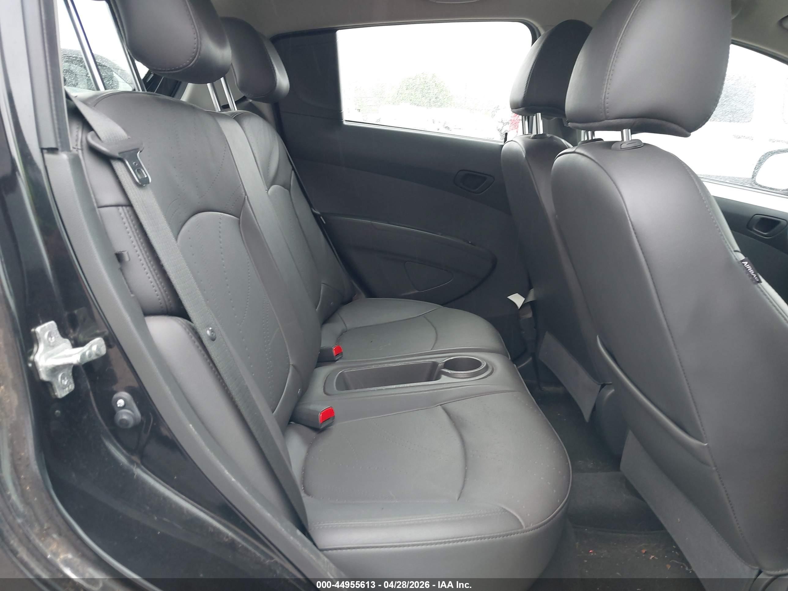 CHEVROLET SPARK image 8