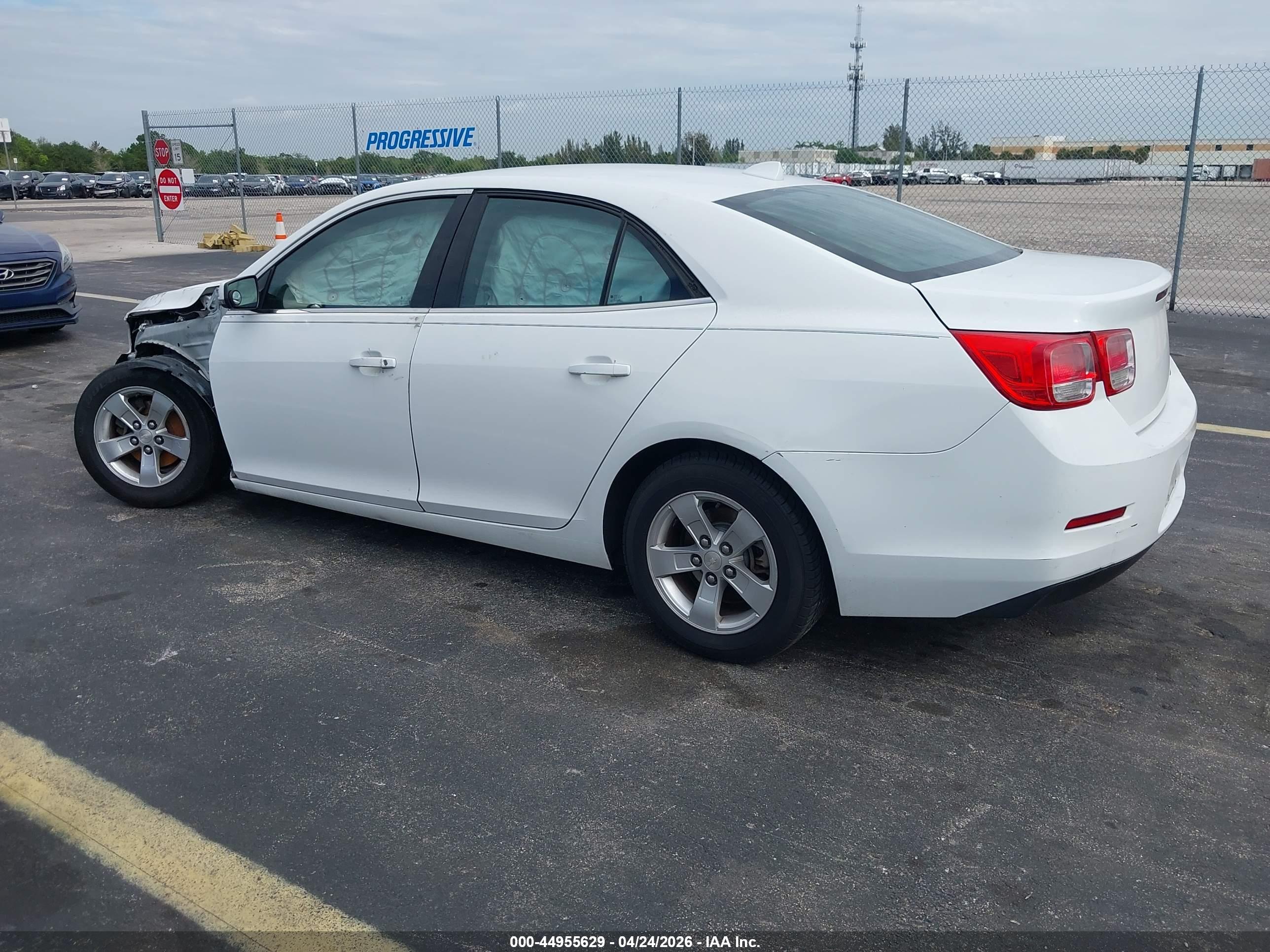 CHEVROLET MALIBU image 3
