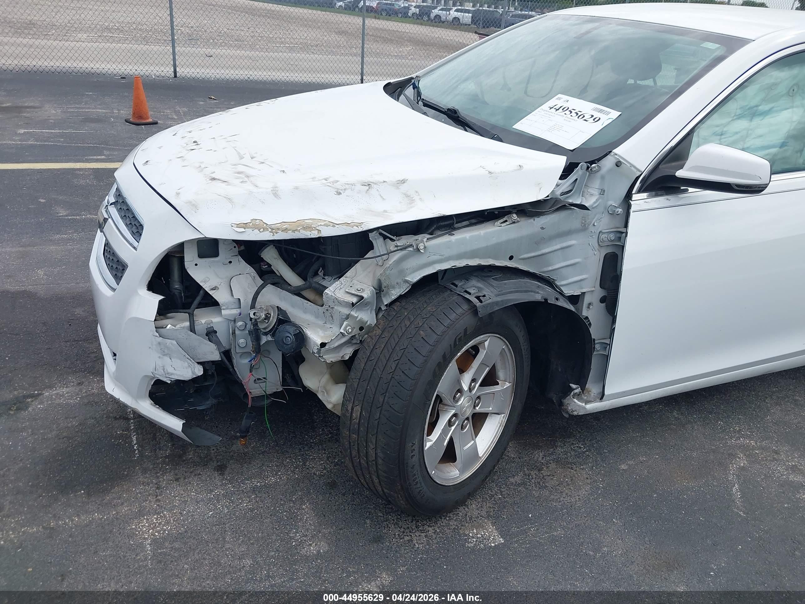 CHEVROLET MALIBU image 6