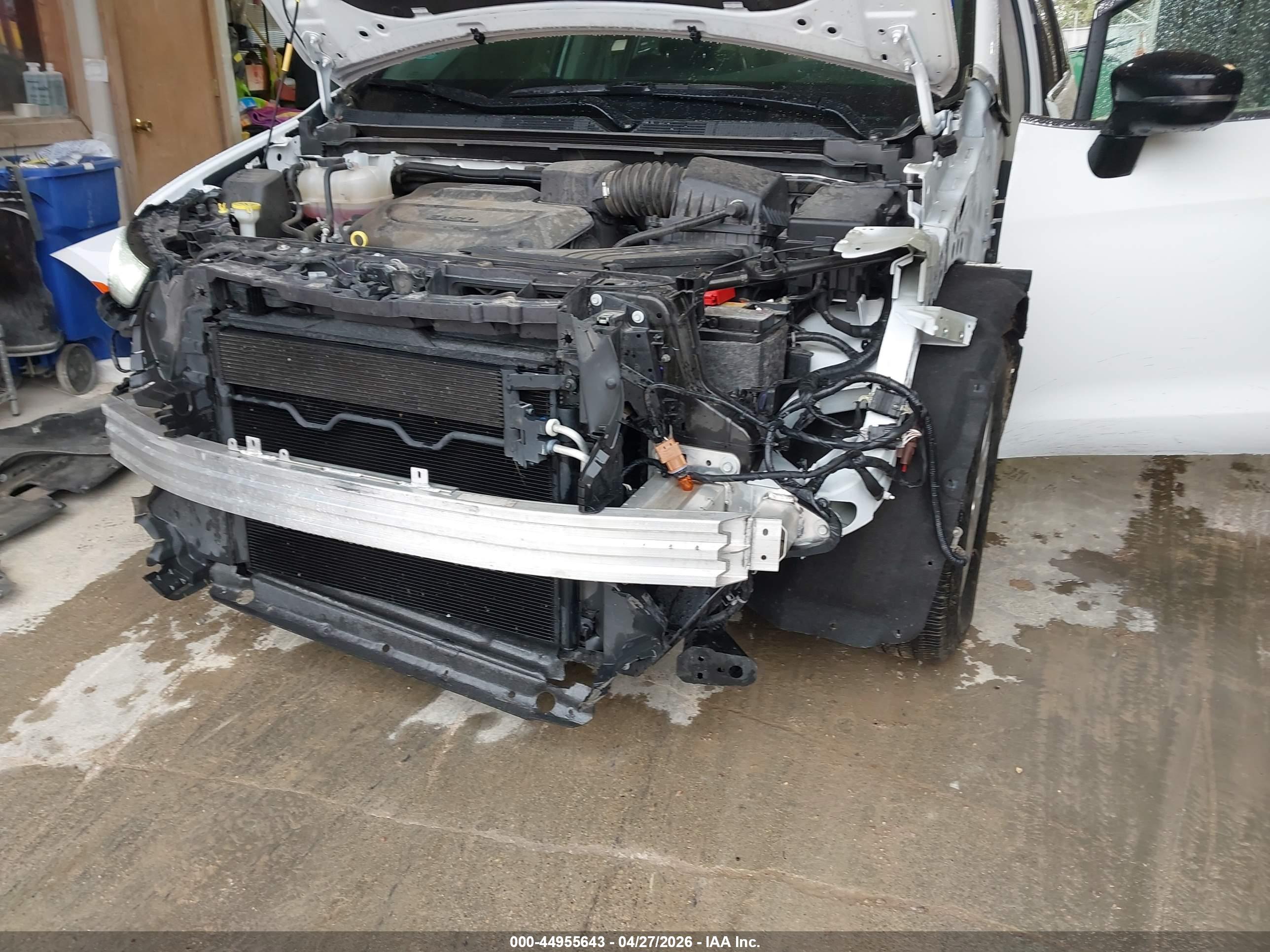 CHRYSLER PACIFICA image 6