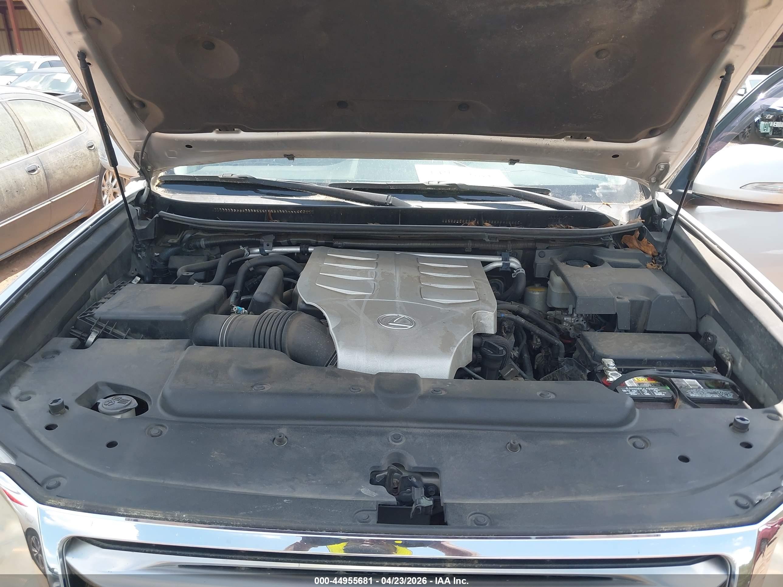 LEXUS GX image 10