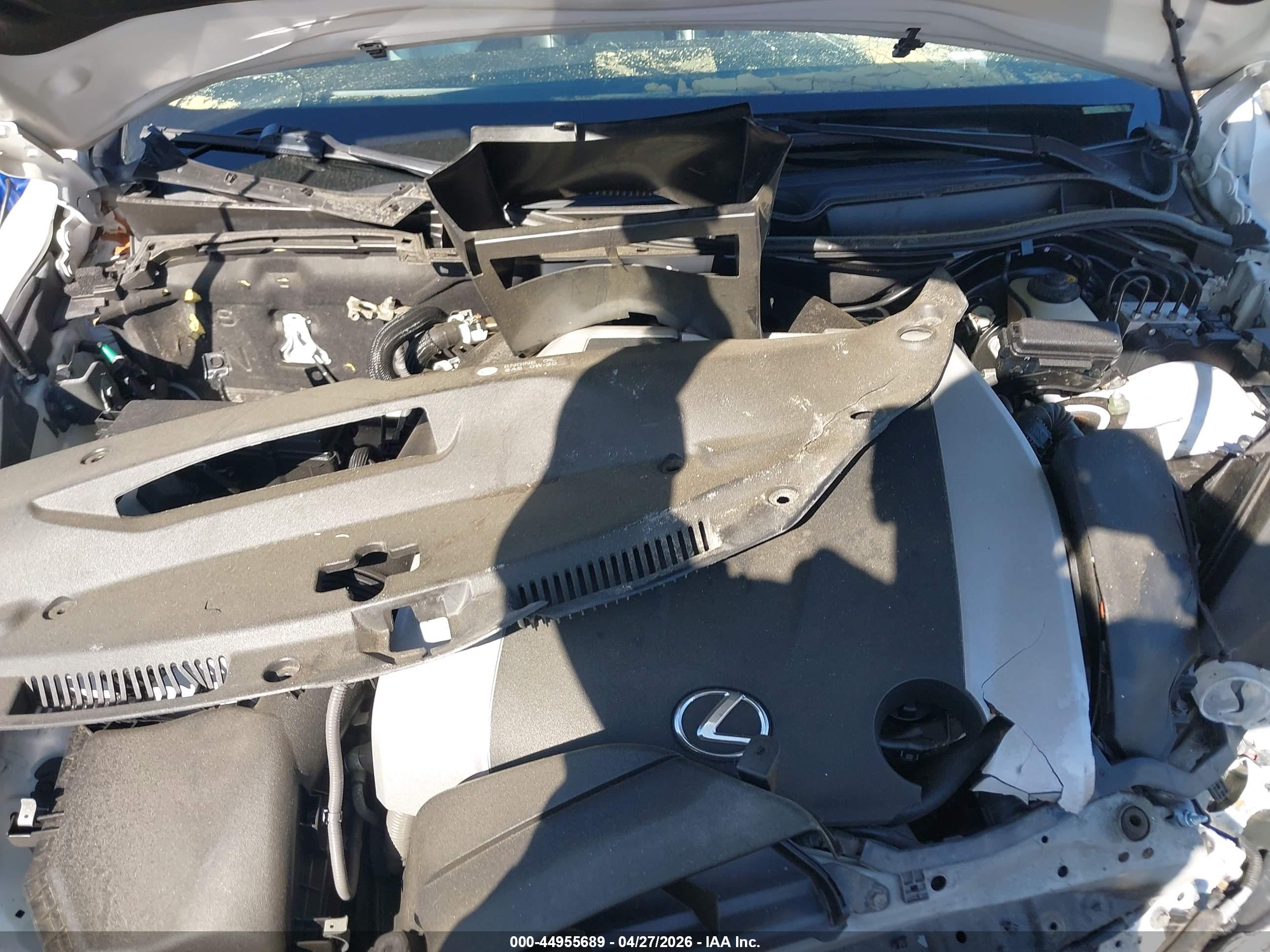 LEXUS IS image 10