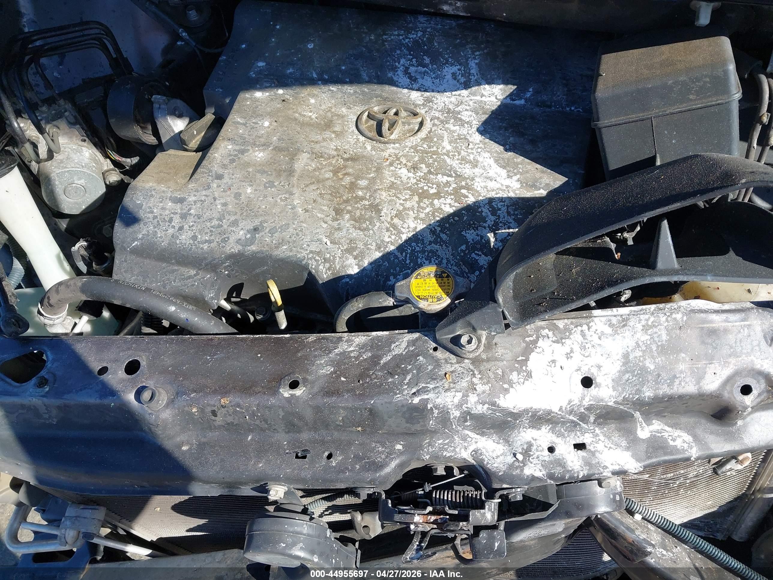 TOYOTA SIENNA image 10