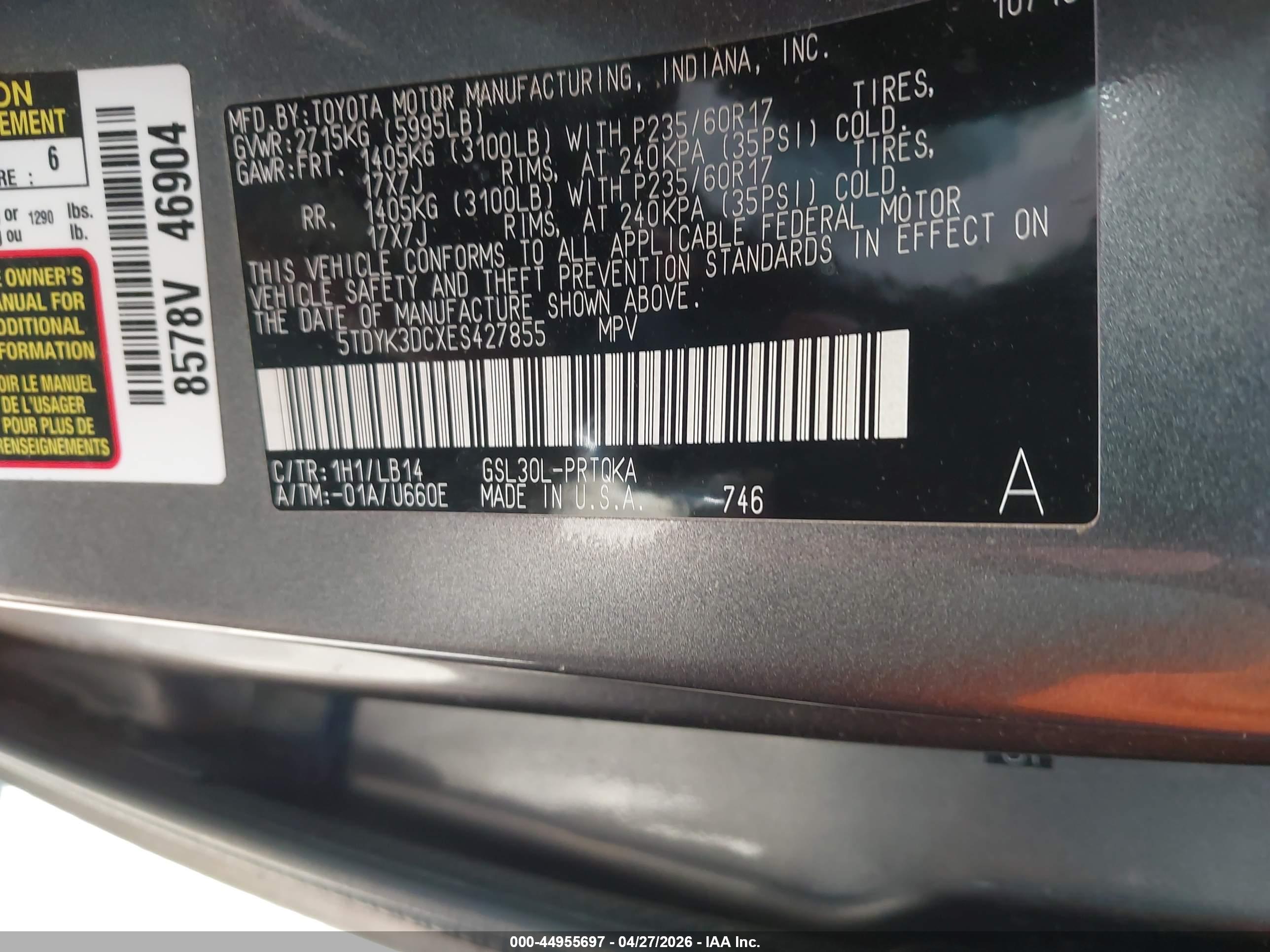 TOYOTA SIENNA image 9